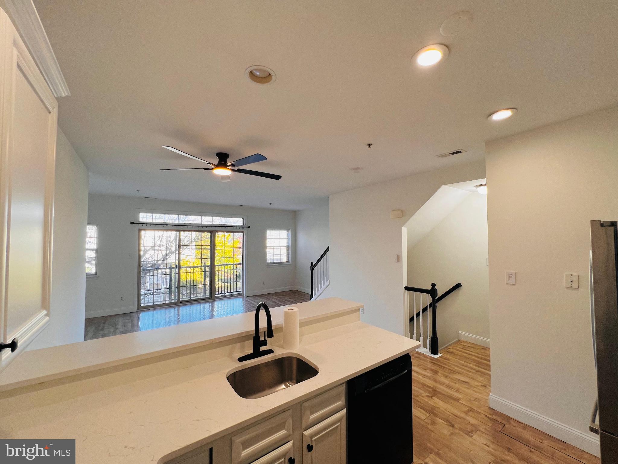 GREEN STREET MEWS - Residential