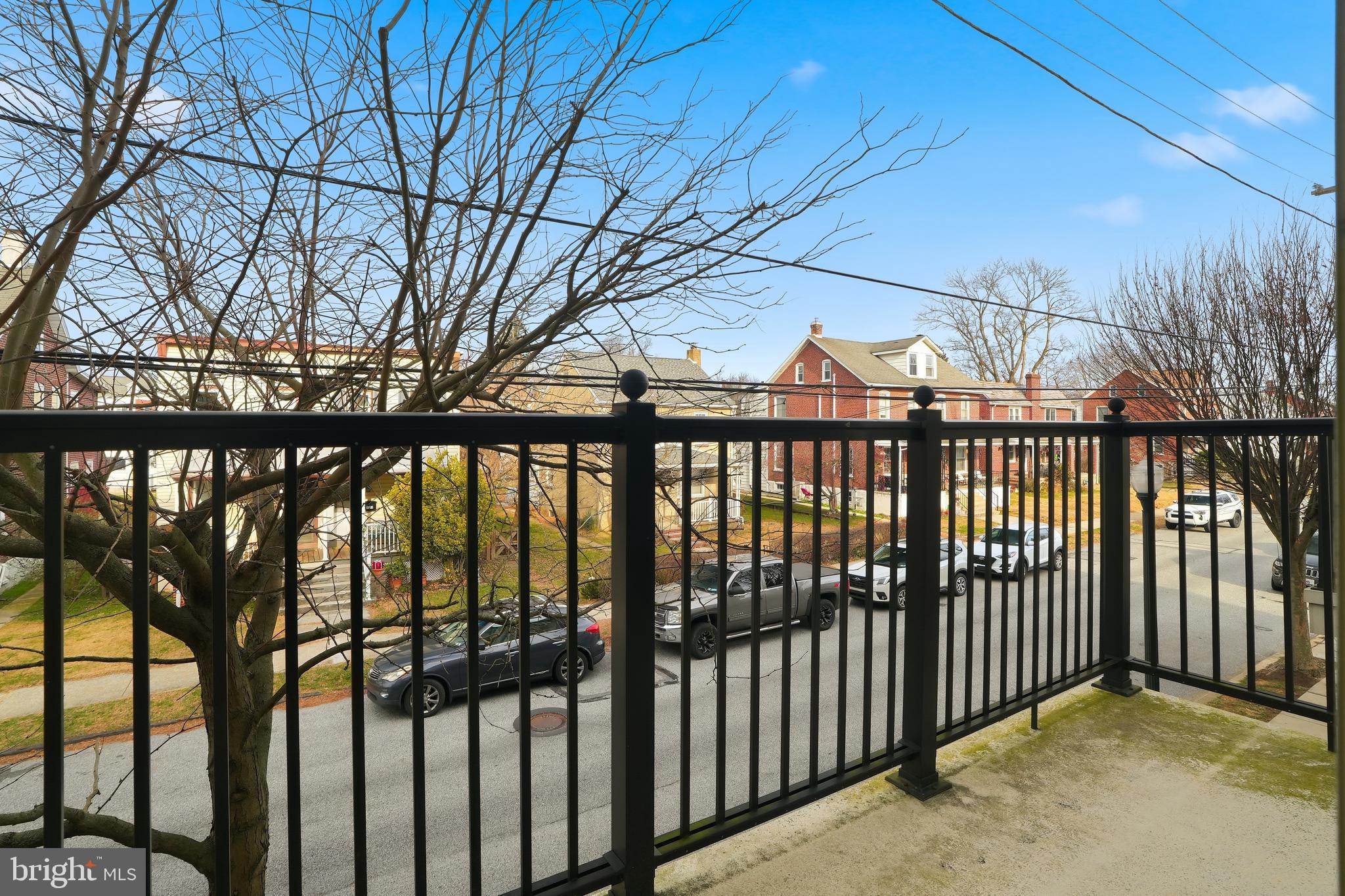 GREEN STREET MEWS - Residential