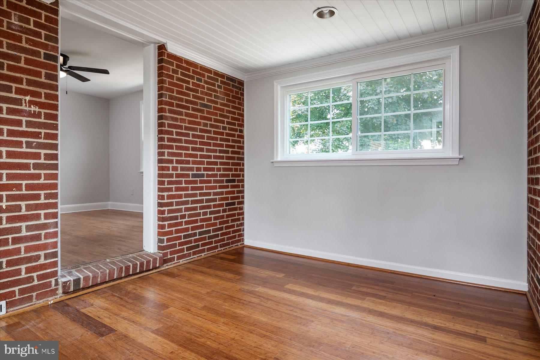 OWINGS MILLS - Residential