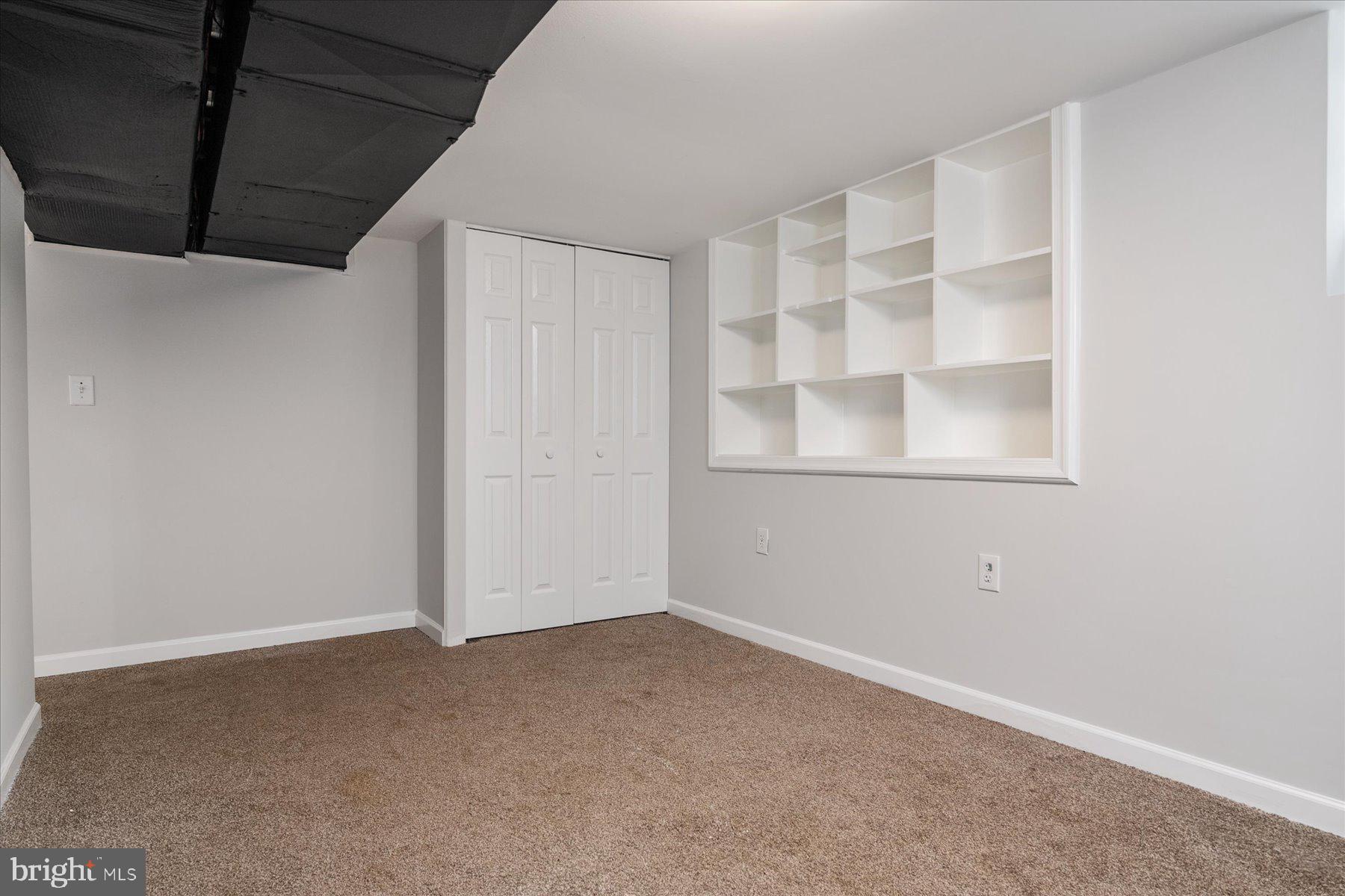 OWINGS MILLS - Residential