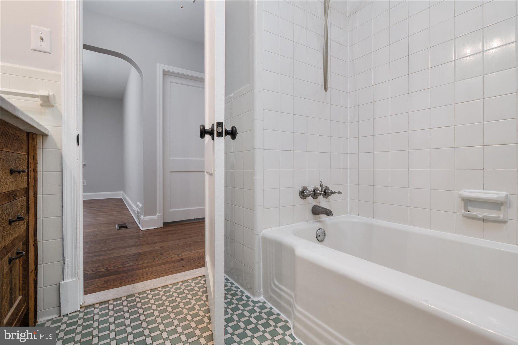 OWINGS MILLS - Residential