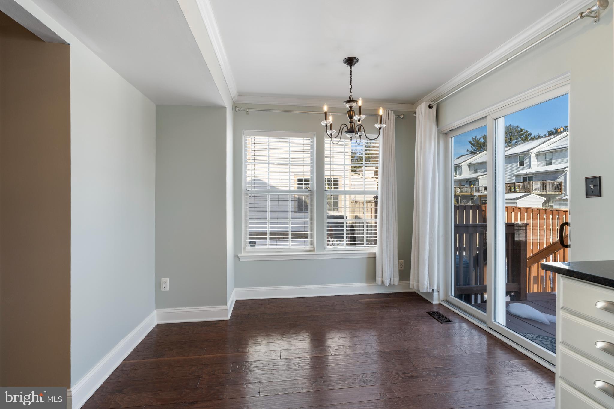 MAJORS CHOICE - Residential