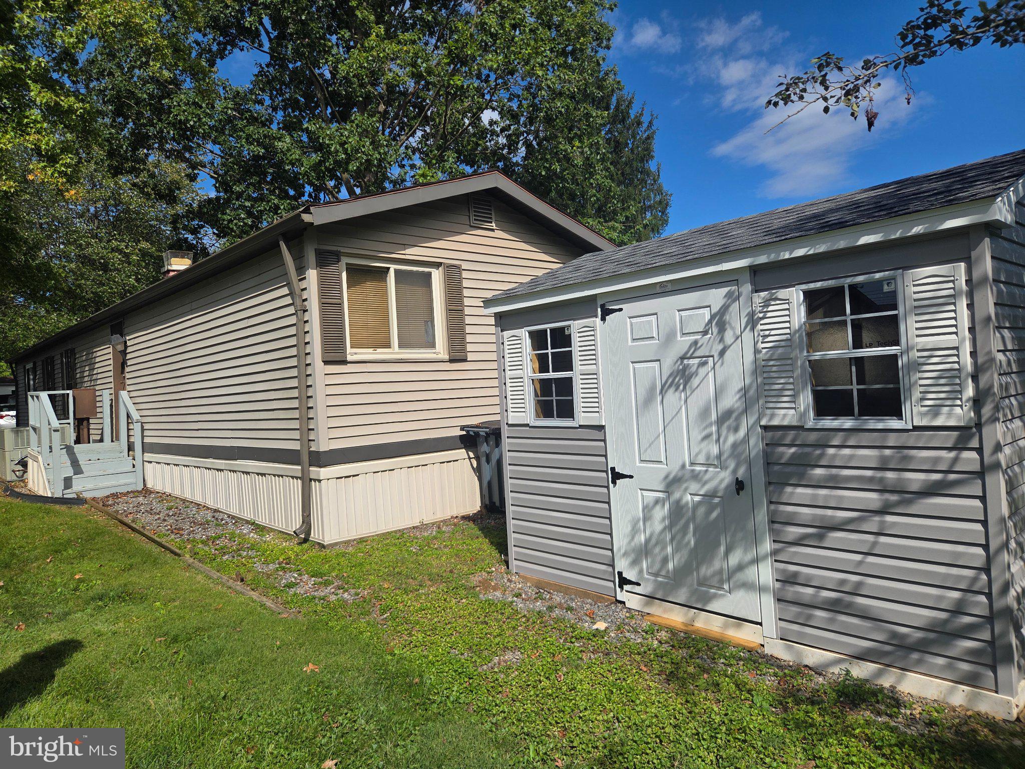 707 FALLON DRIVE