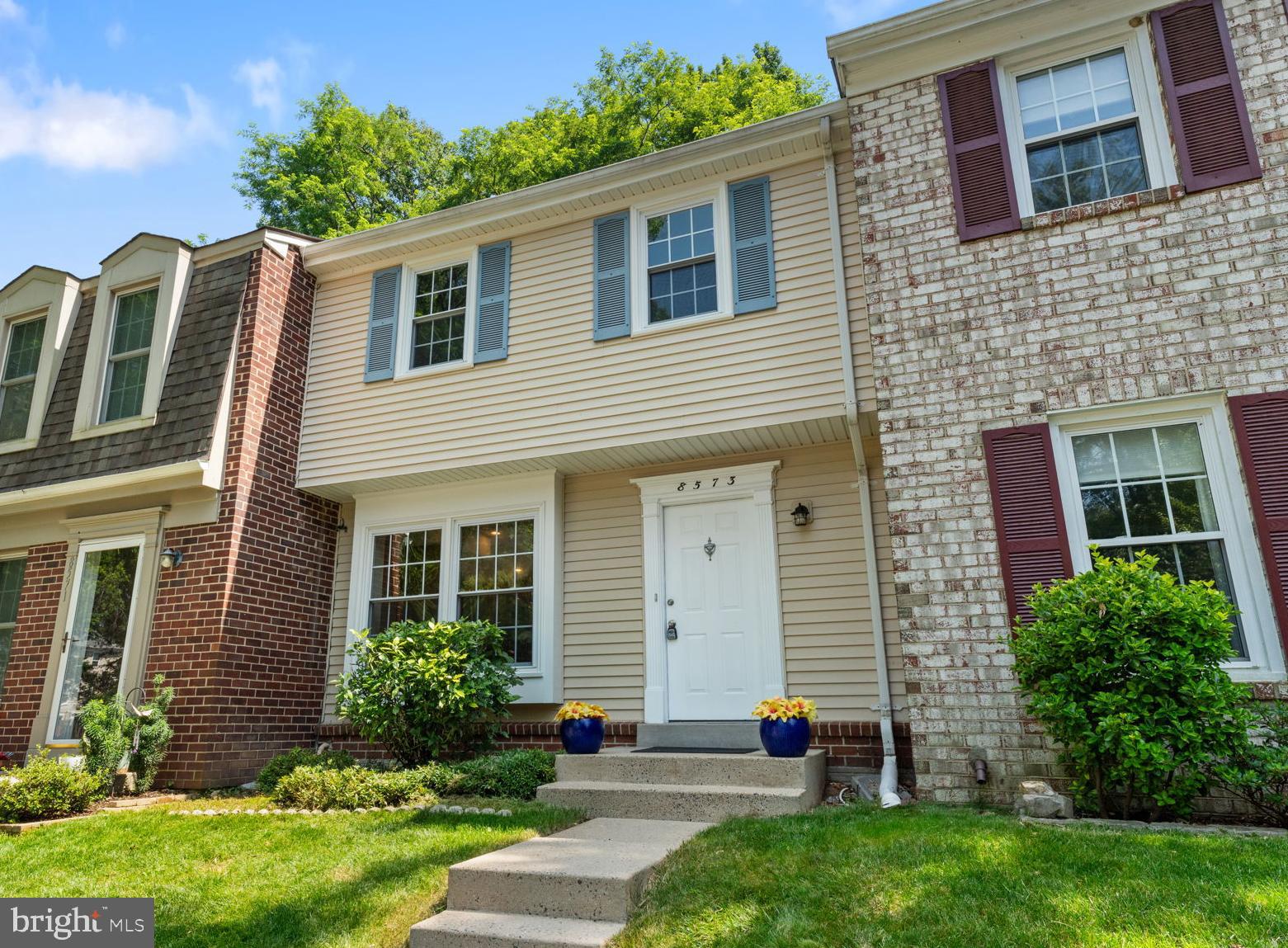 8573 CHESTER GROVE COURT