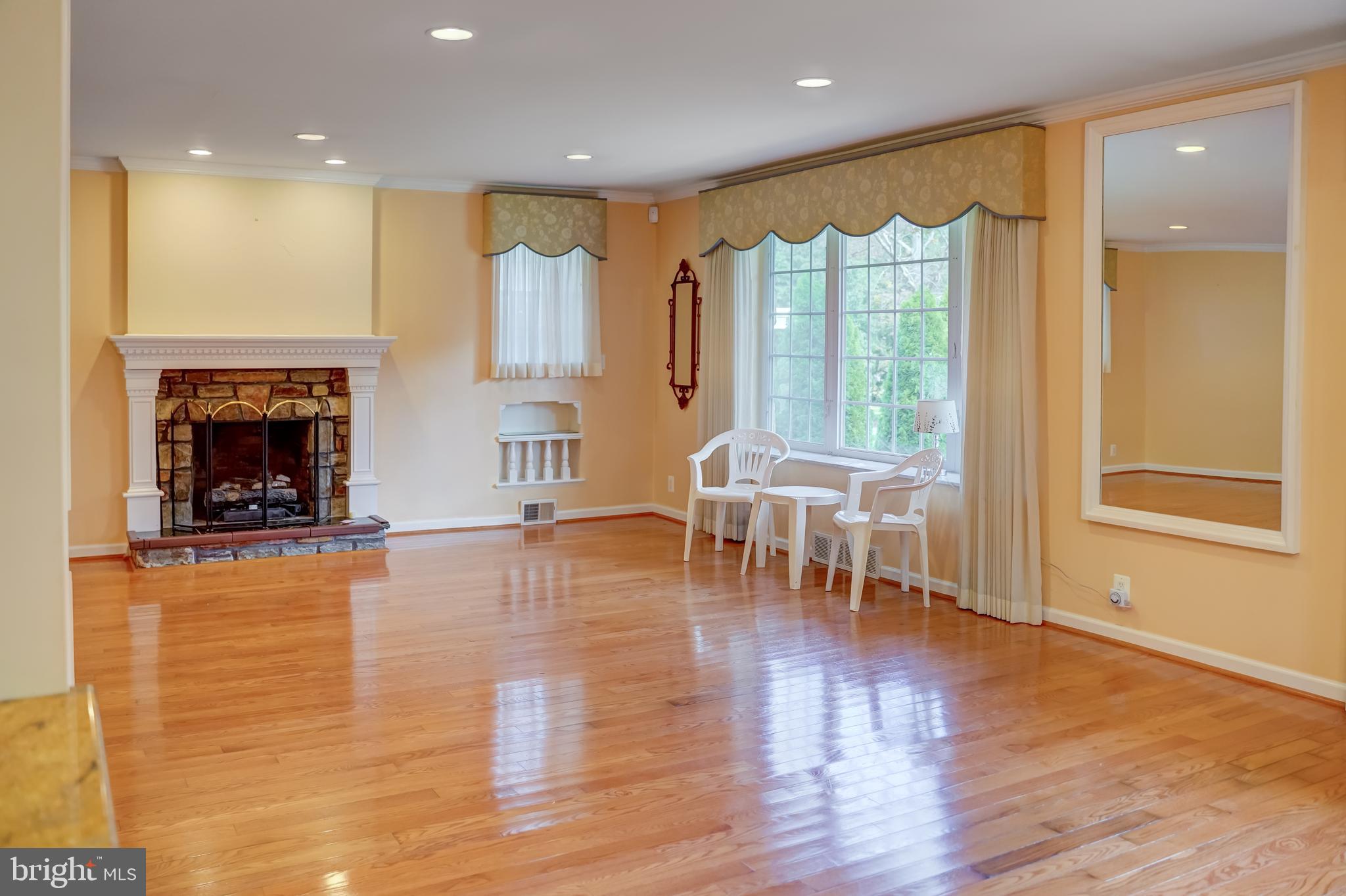 OVERBROOK FARMS - Residential