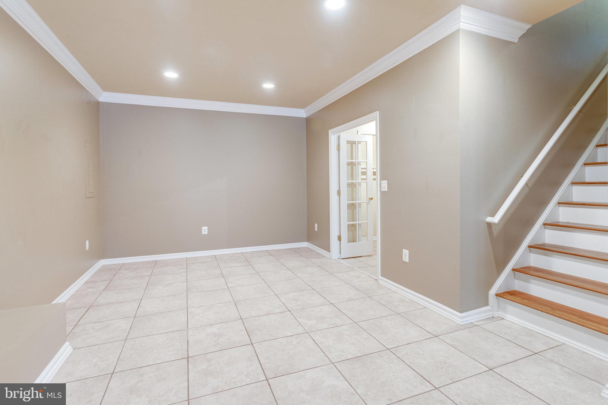 CARDINAL CREST - Residential