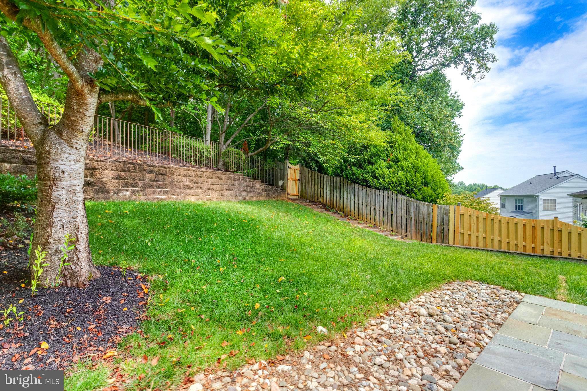 CARDINAL CREST - Residential