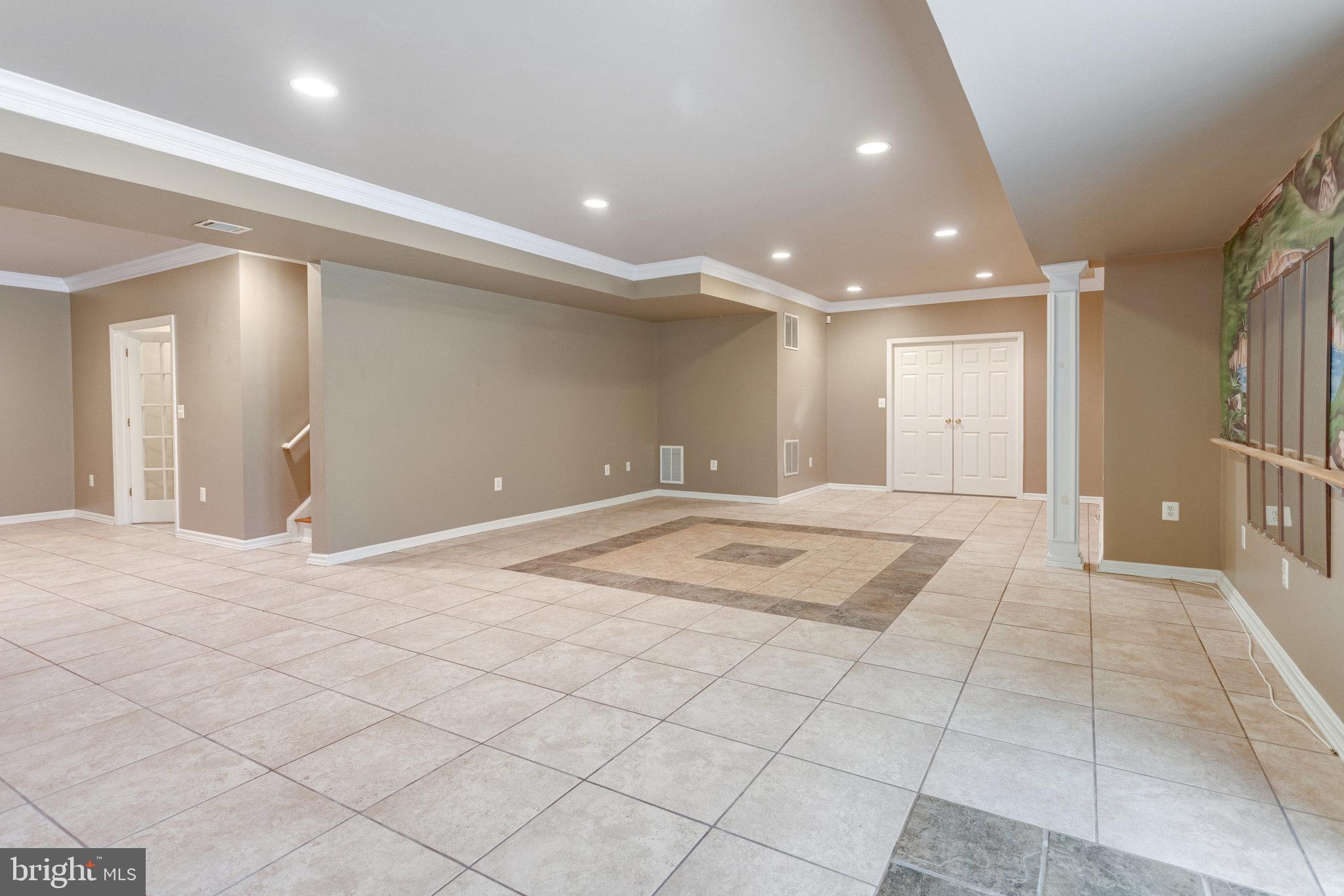 CARDINAL CREST - Residential