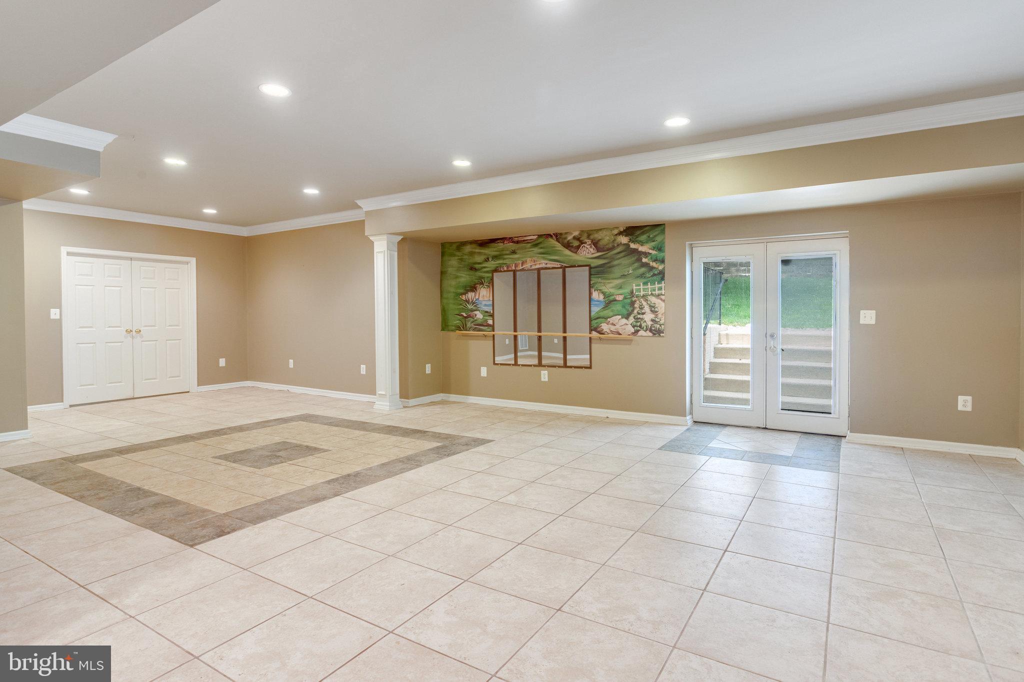 CARDINAL CREST - Residential