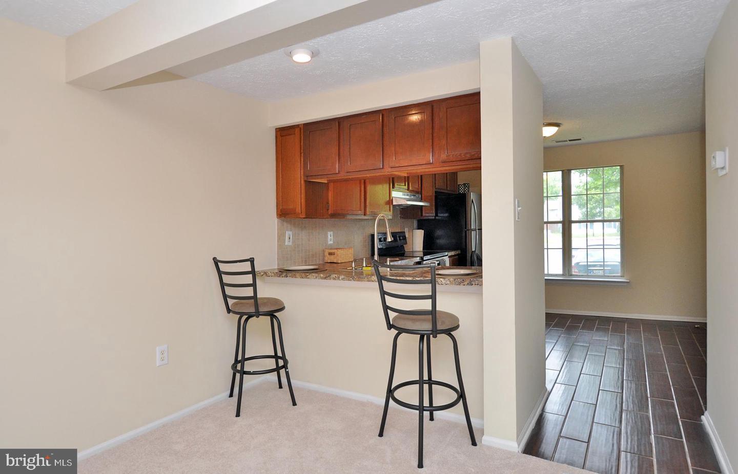 CLINTON PLAZA TOWNHOUSES - Residential