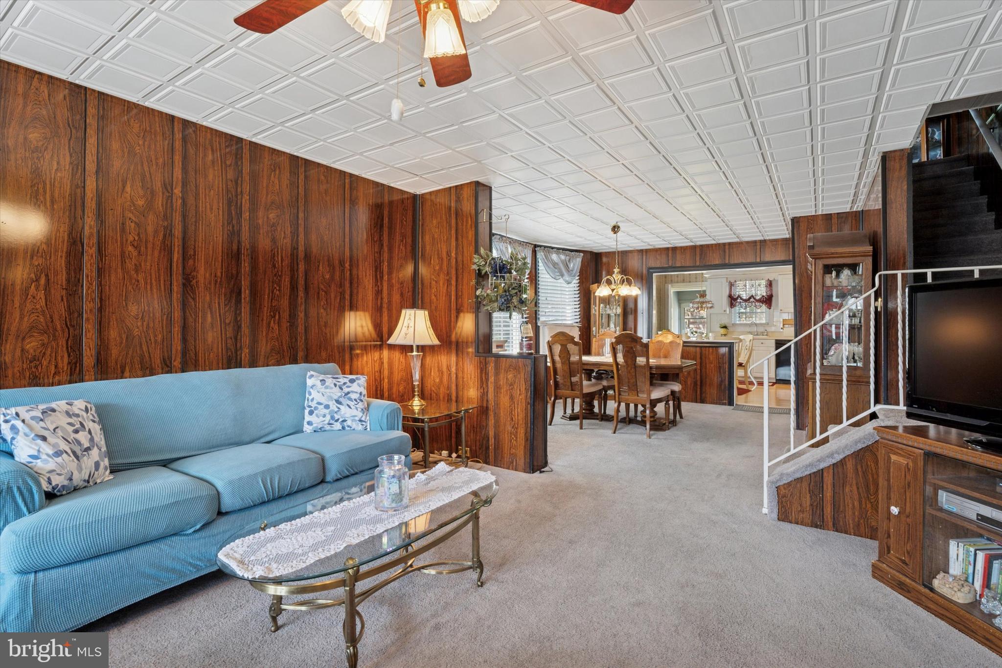 ROXBOROUGH - Residential