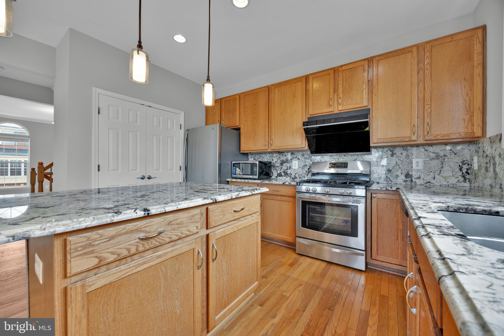 6350 REGAL OAK DRIVE