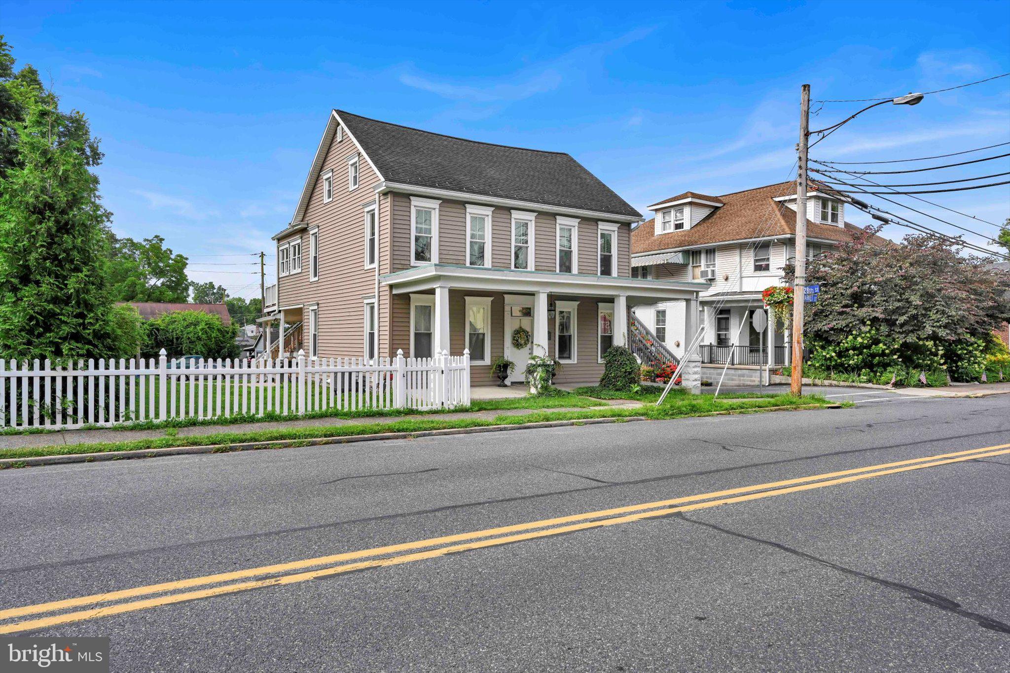 2717 MARKET STREET