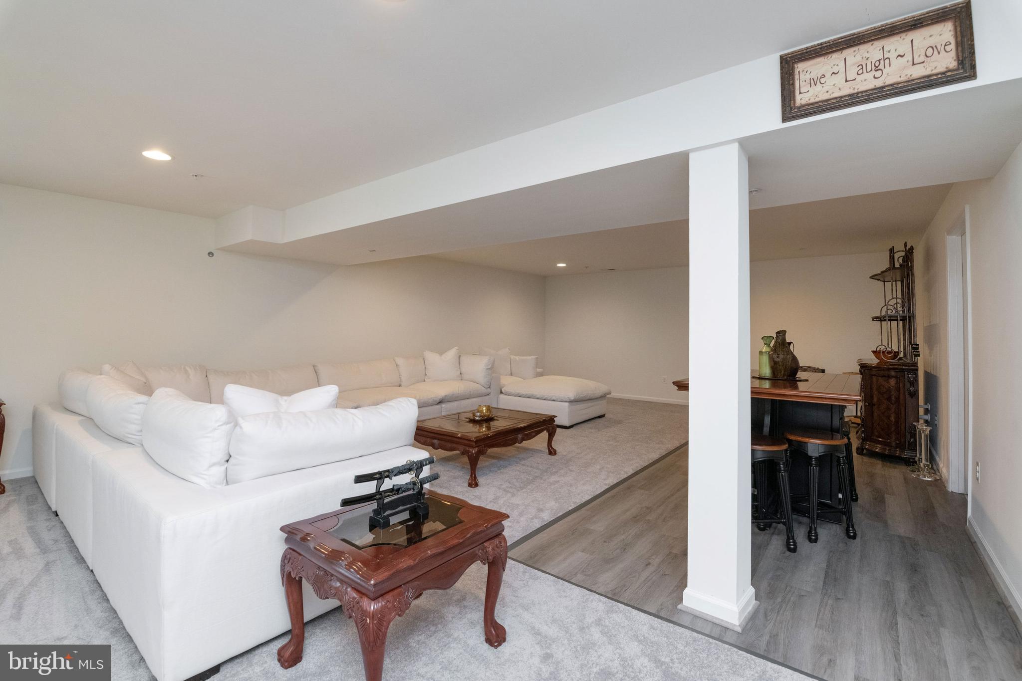 EAGLES REST - Residential