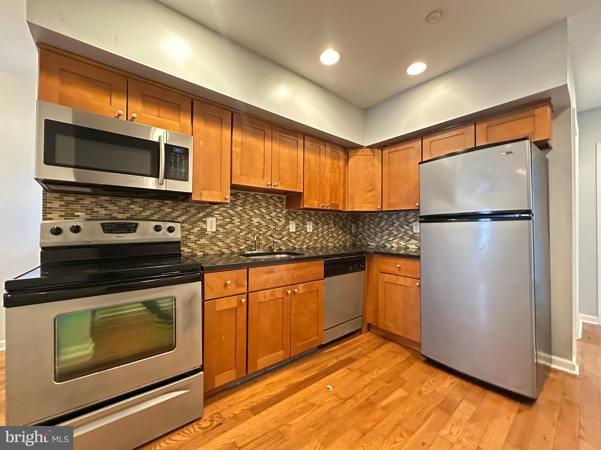 1835 N BOUVIER STREET