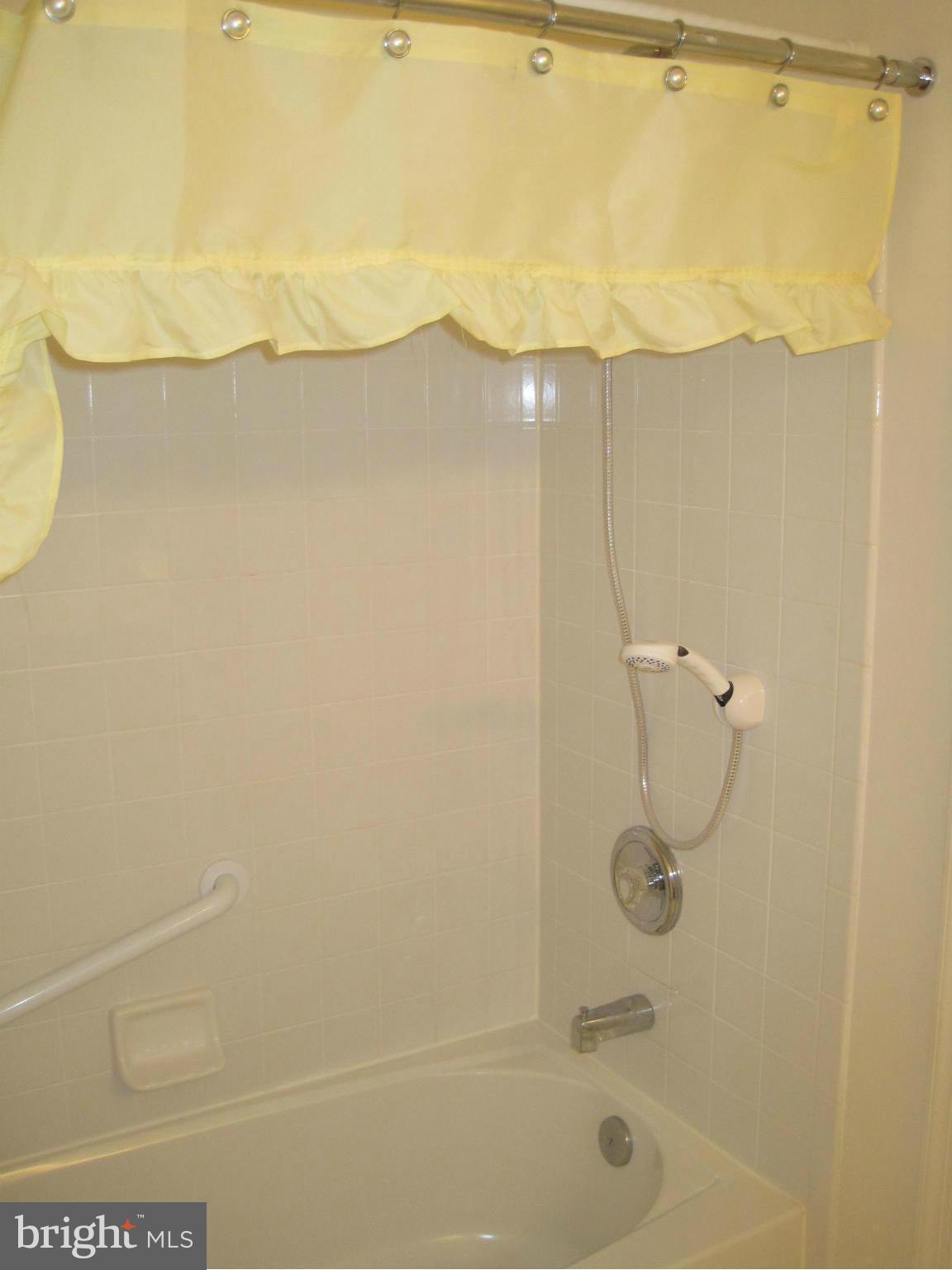 DEVONSHIRE AT WHITEMARSH - Residential