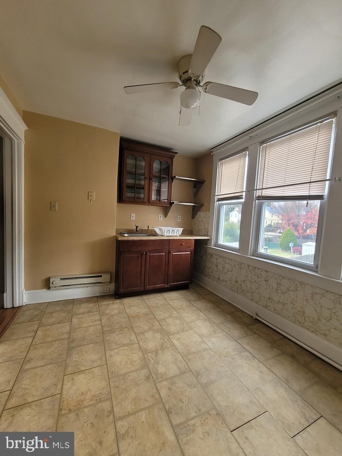 OVERLEA - Residential Lease