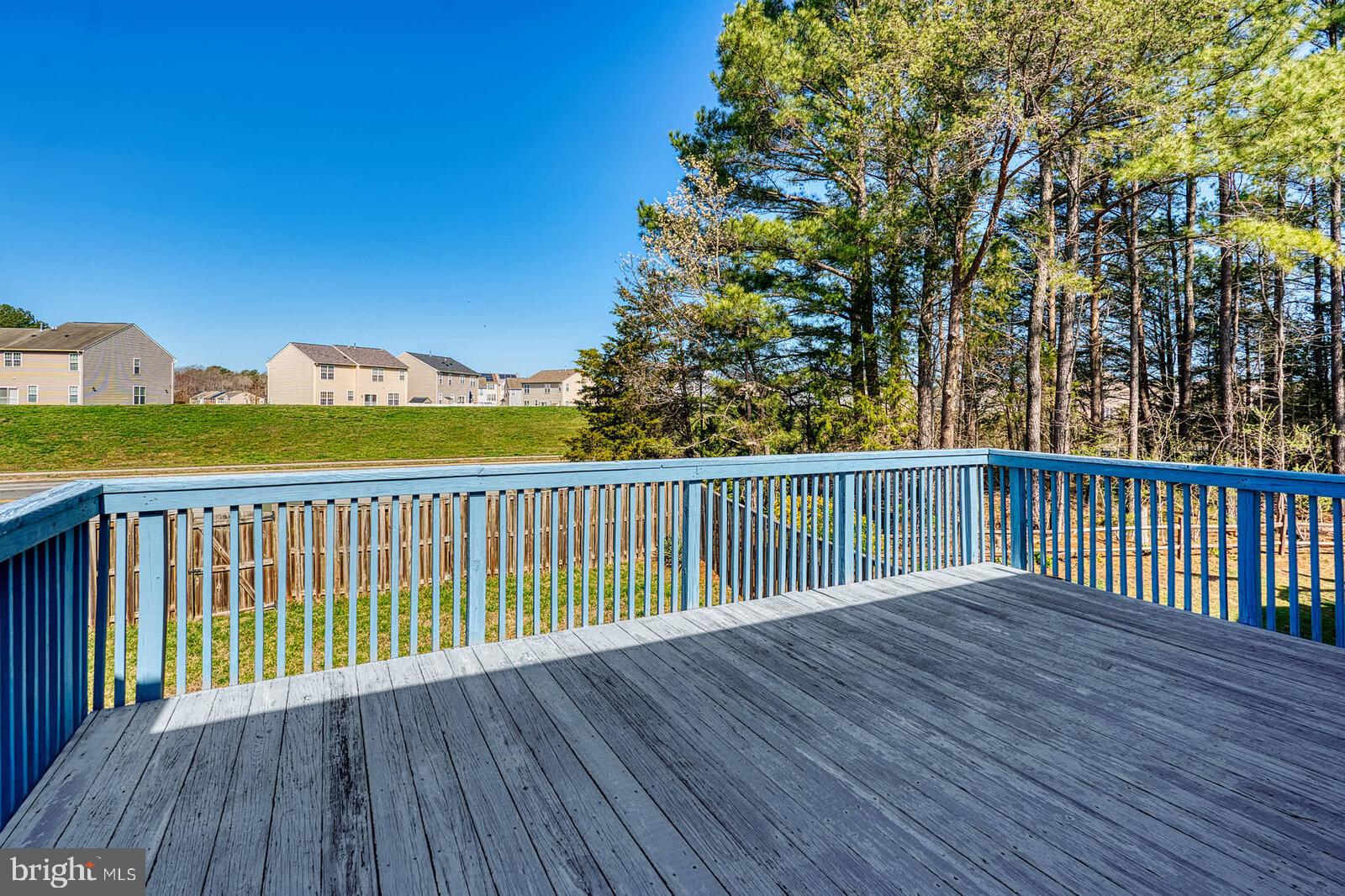 WESTBURY - Residential