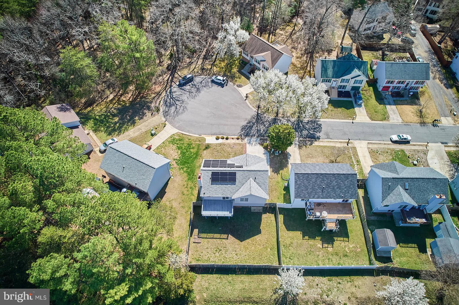 WESTBURY - Residential