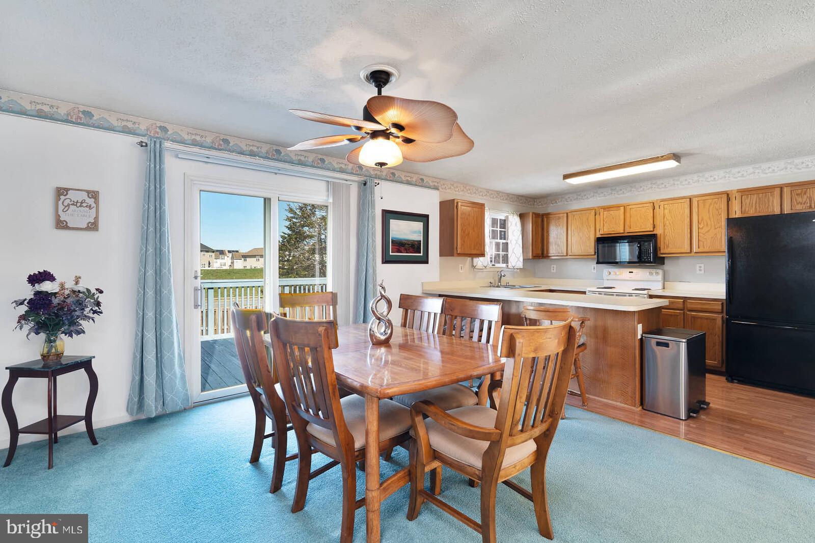 WESTBURY - Residential