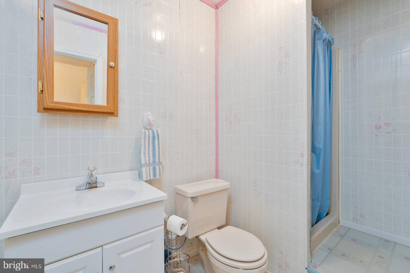 WESTBURY - Residential