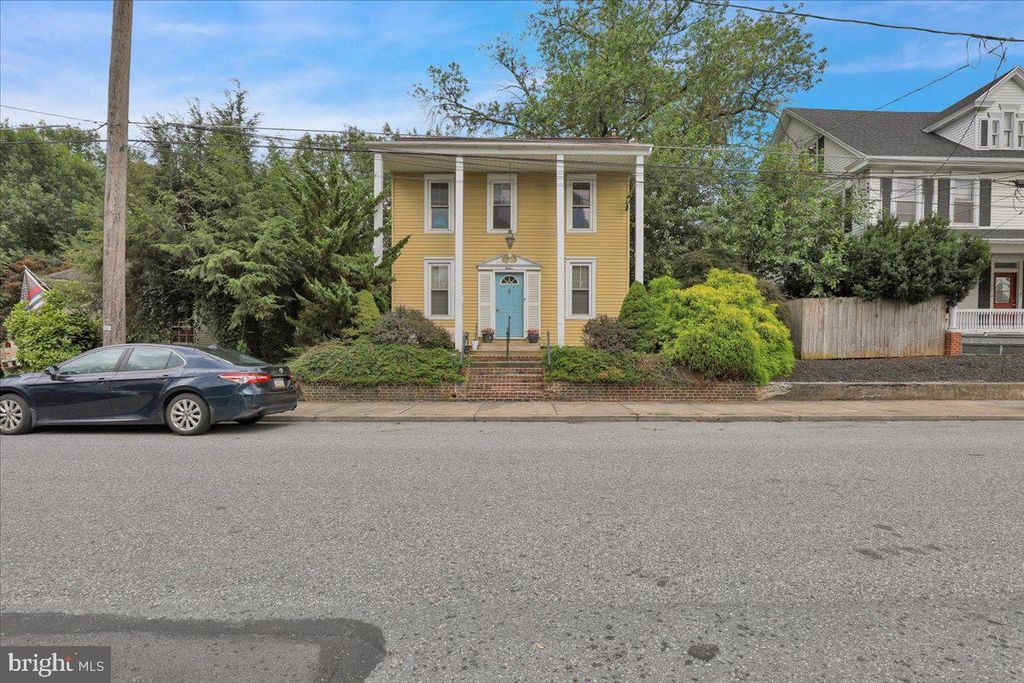 Photo of 12 W Donegal Street, Mount Joy, PA 17552 (MLS # PALA2057978)