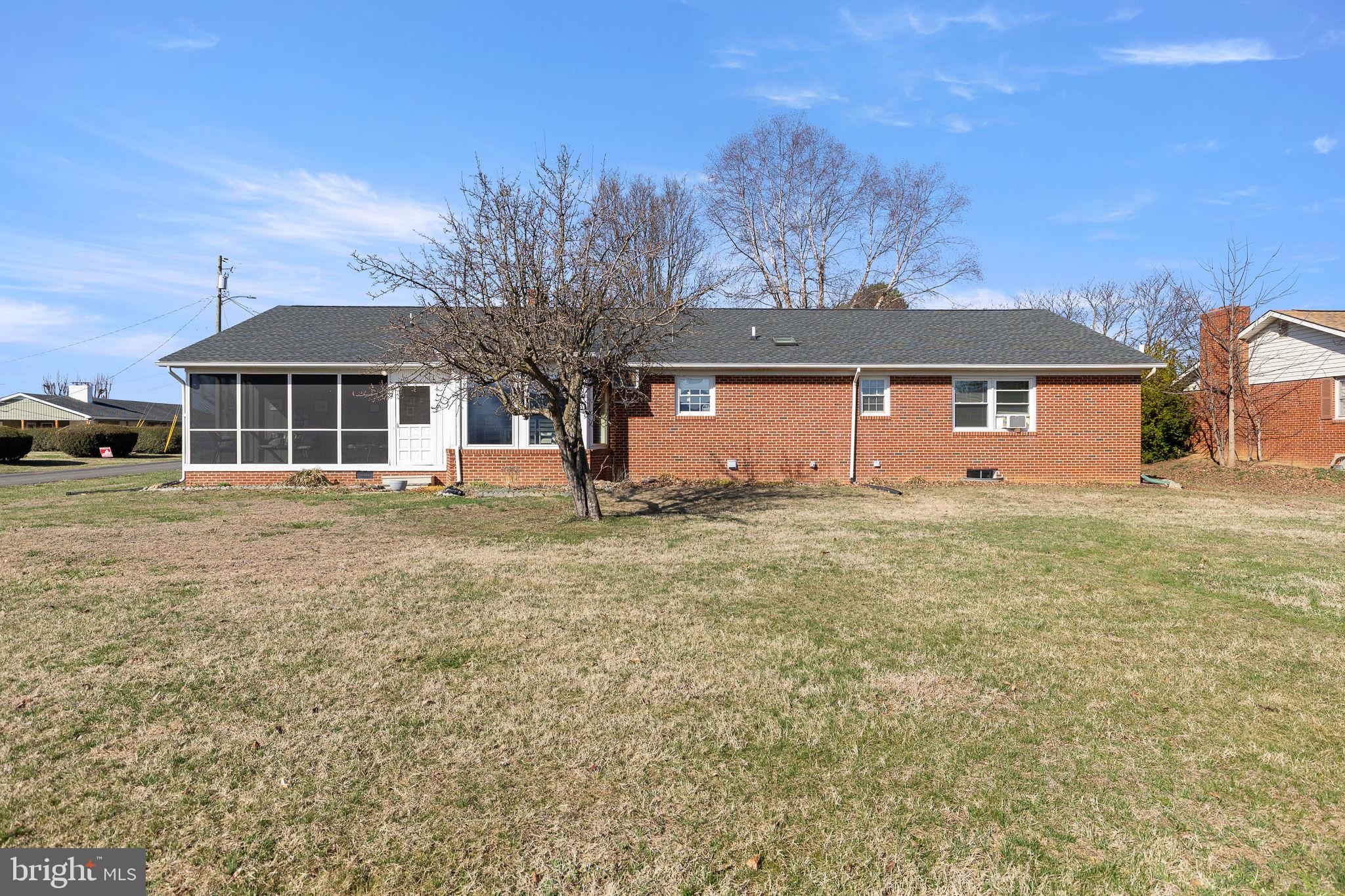 HILLDALE - Residential