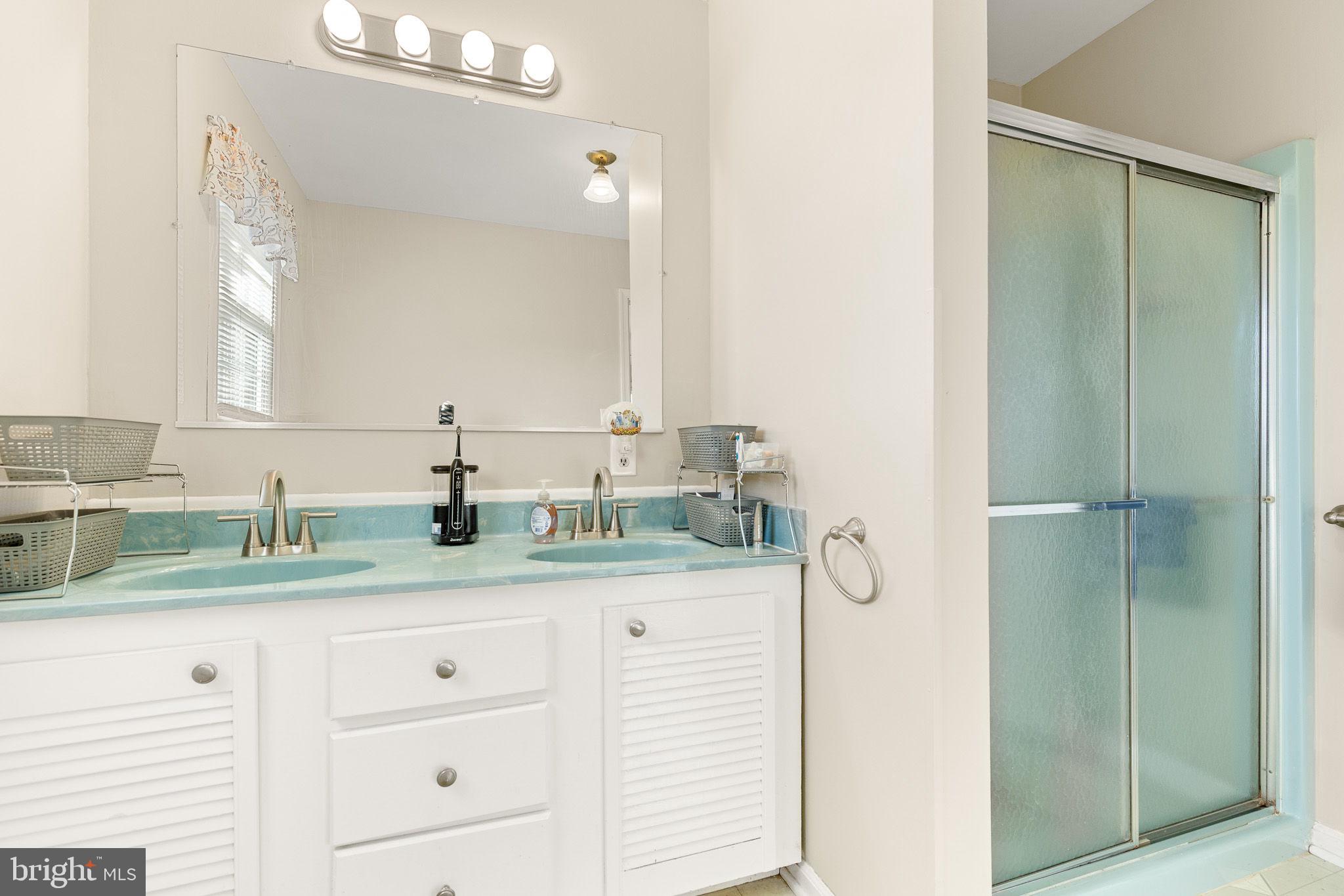 HILLDALE - Residential