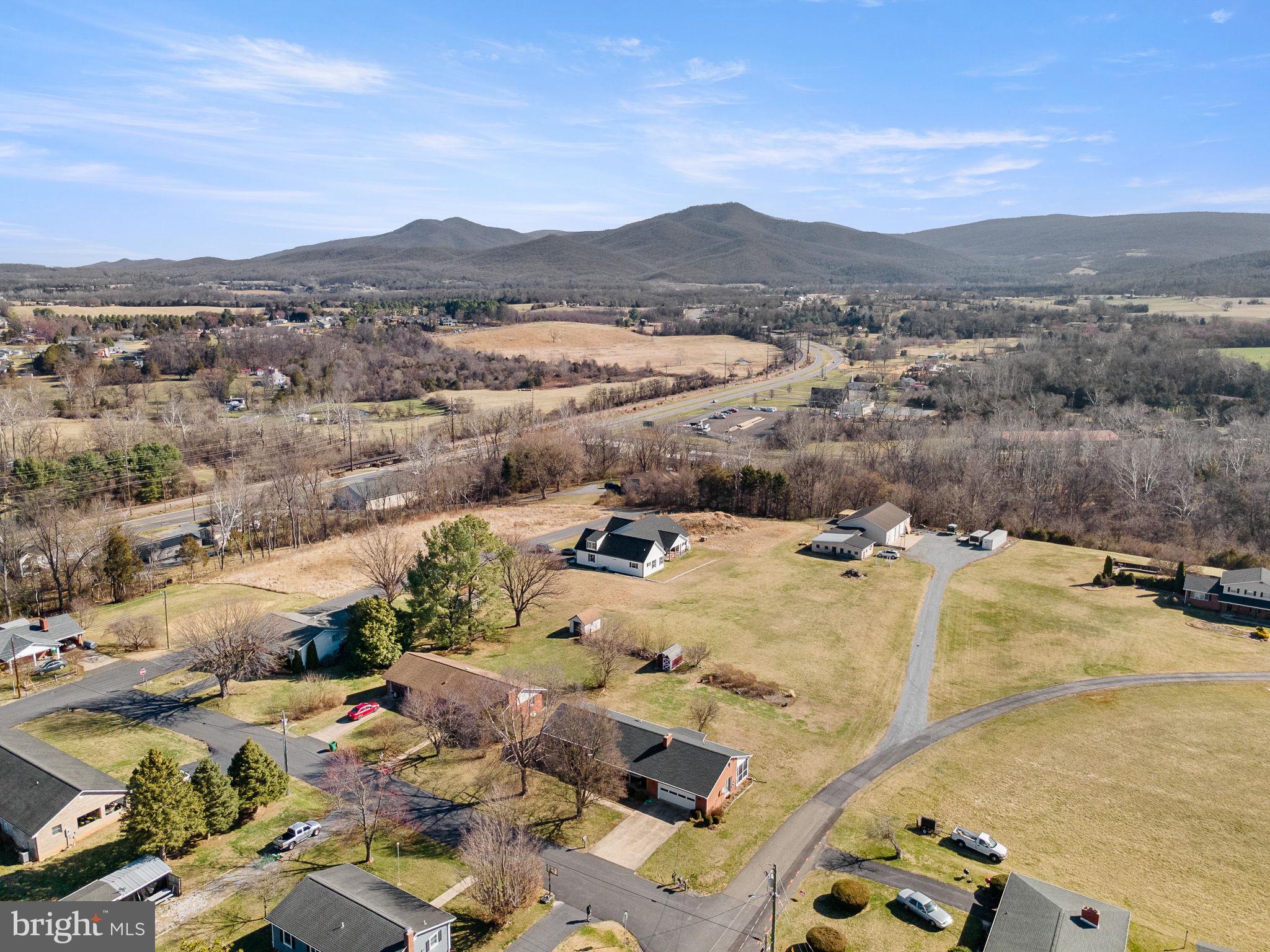 HILLDALE - Residential