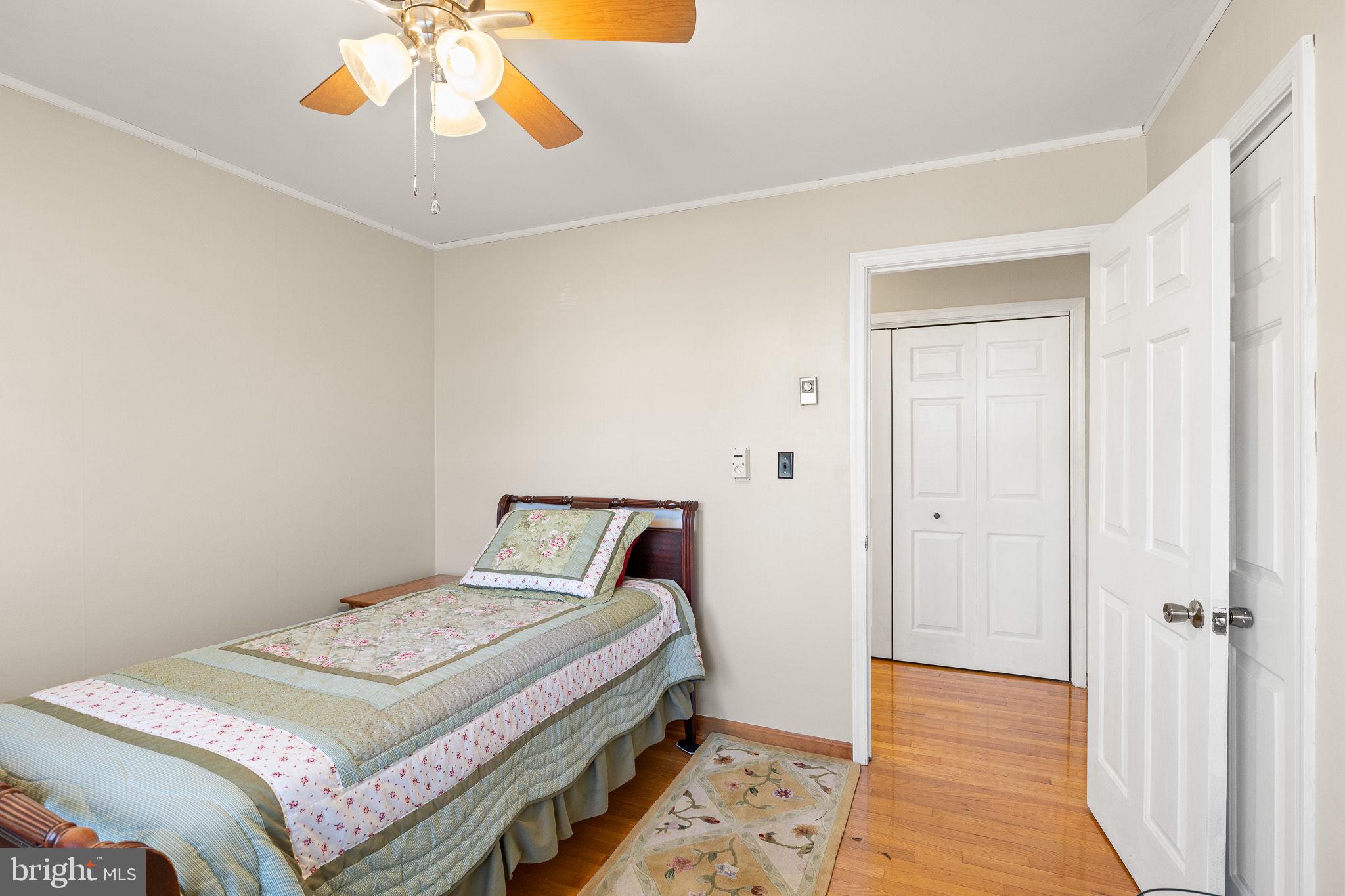 HILLDALE - Residential