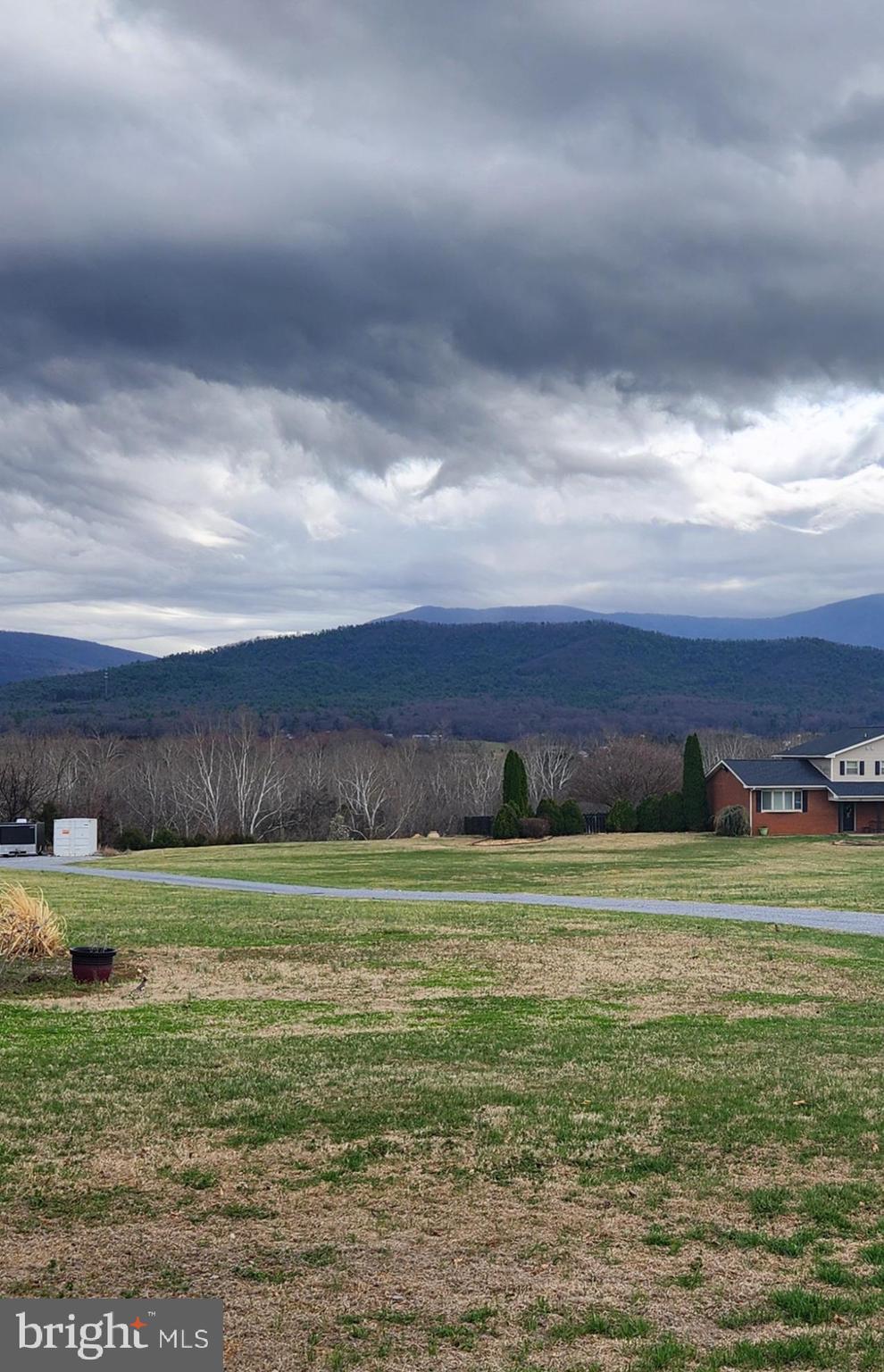 HILLDALE - Residential