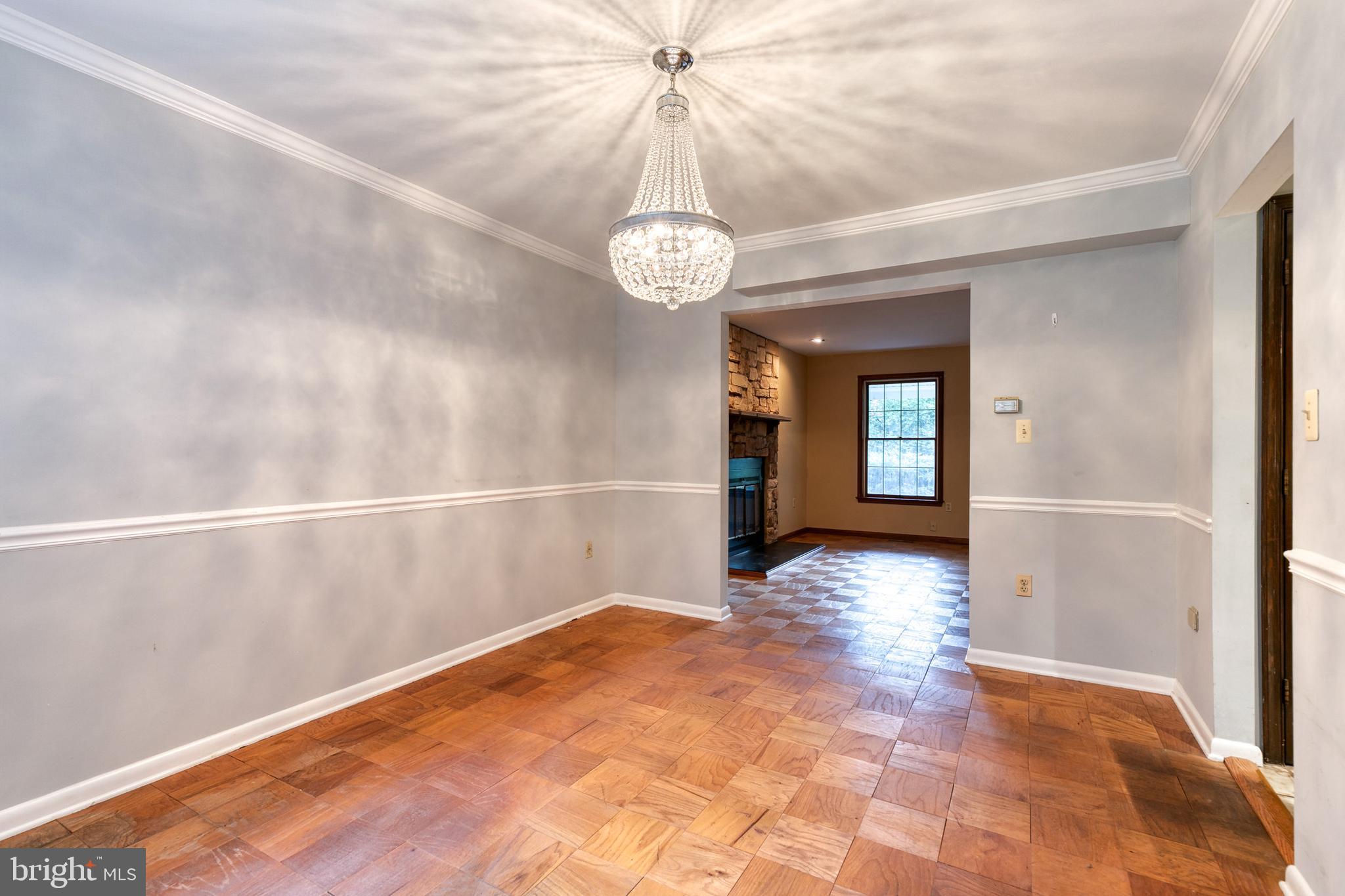 GWENLEE ESTATES - Residential