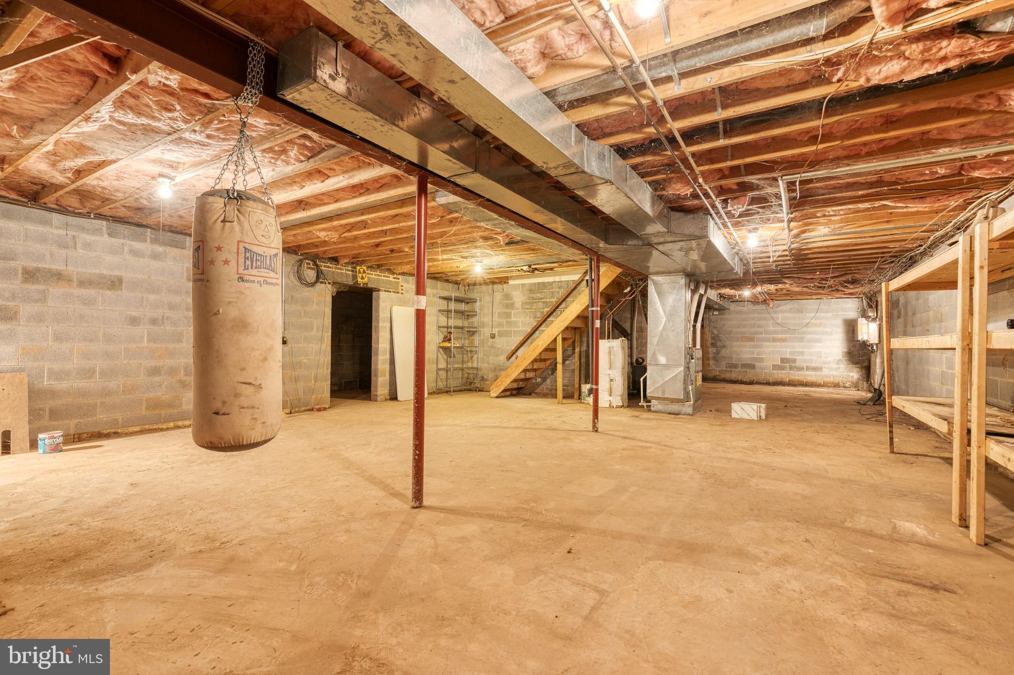 GWENLEE ESTATES - Residential