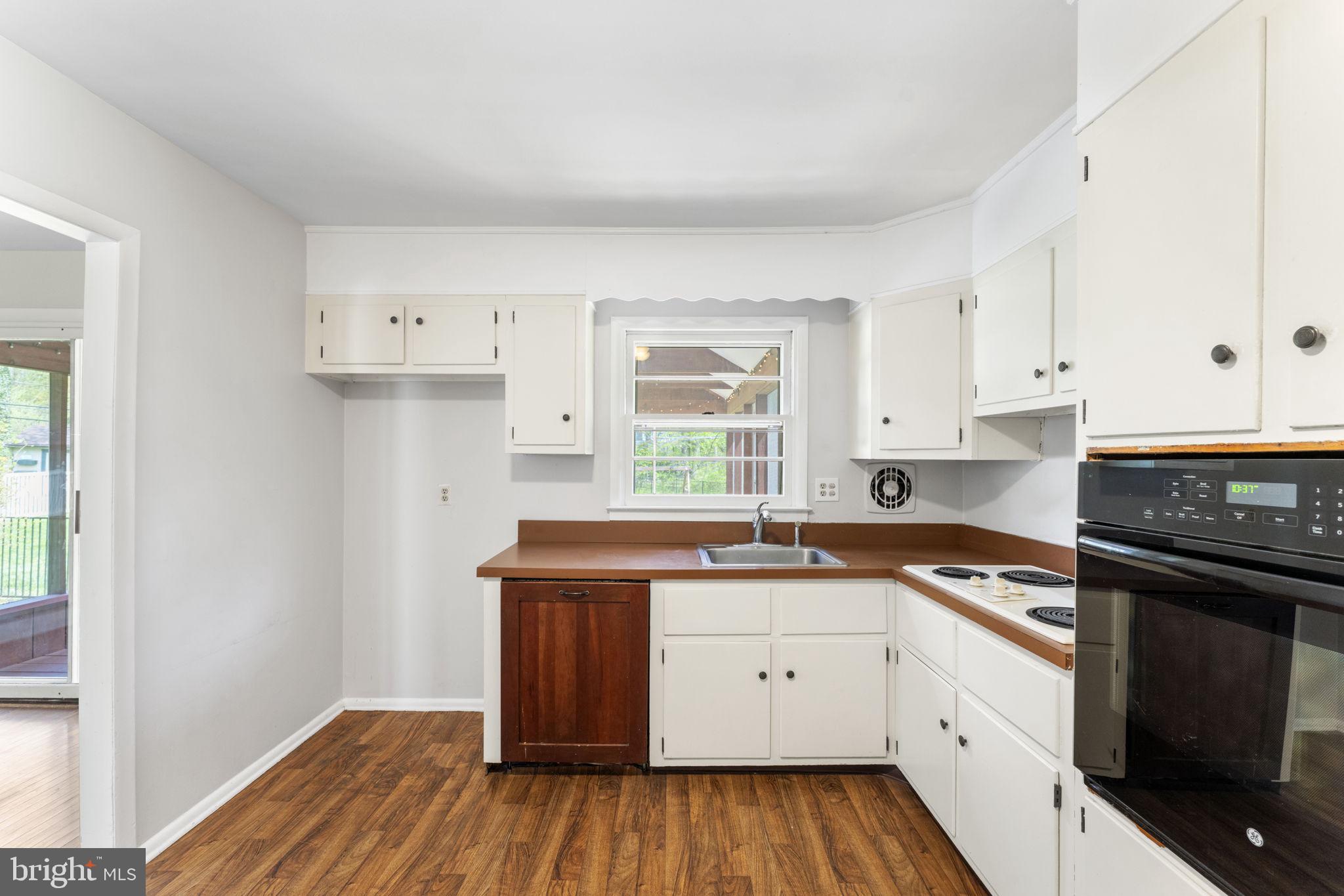 PAOLI GARDENS - Residential