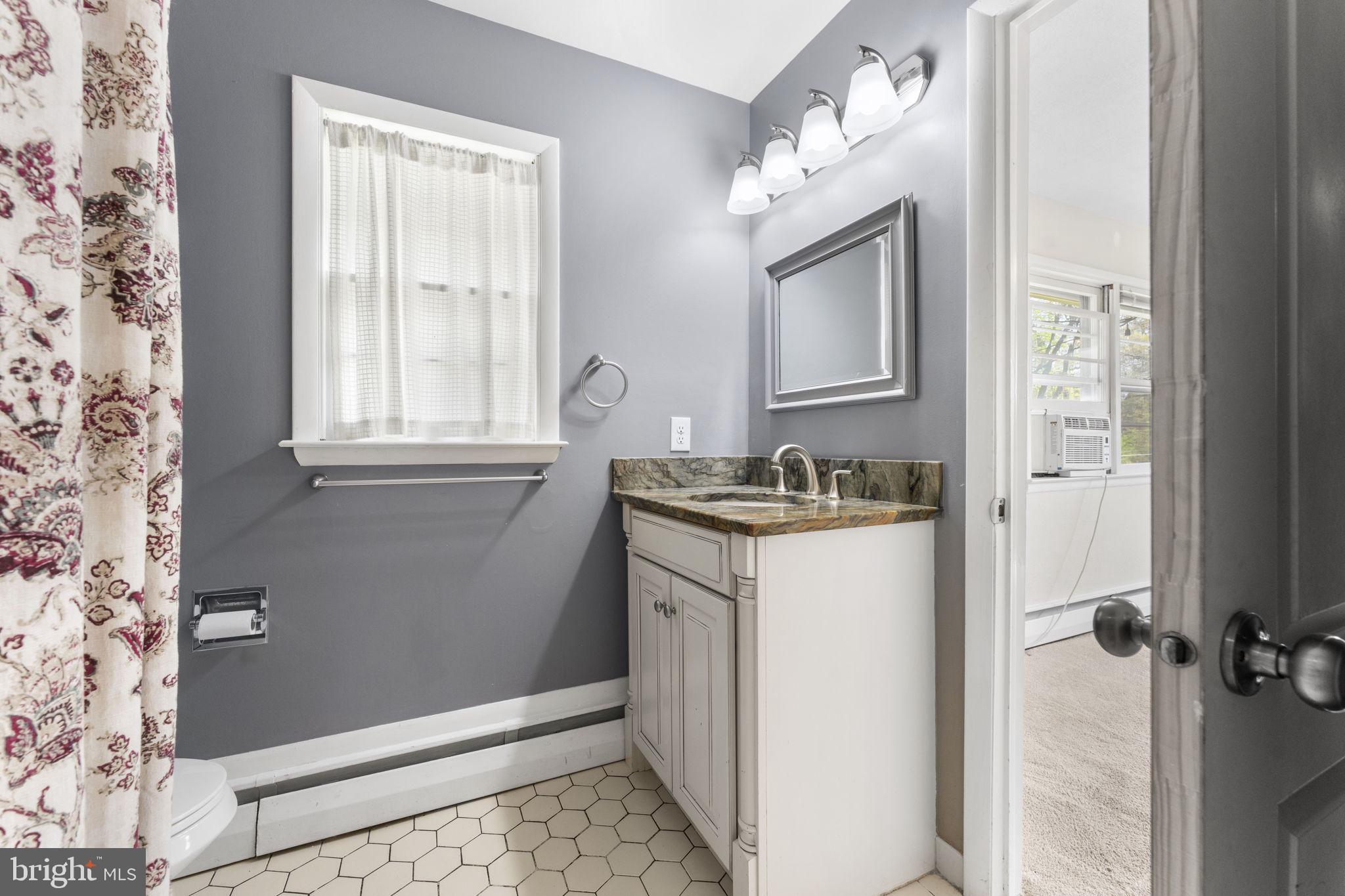 PAOLI GARDENS - Residential