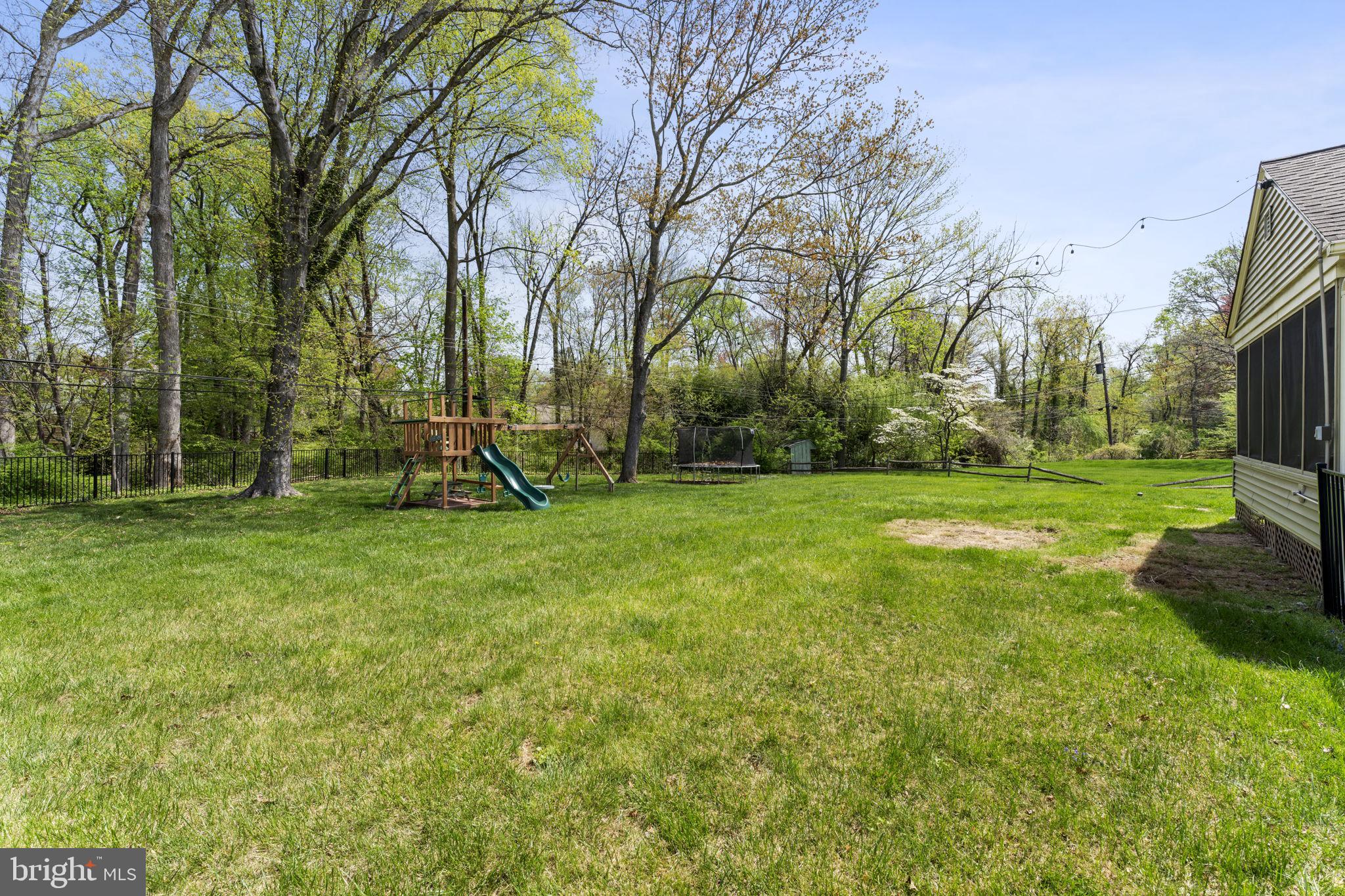 PAOLI GARDENS - Residential