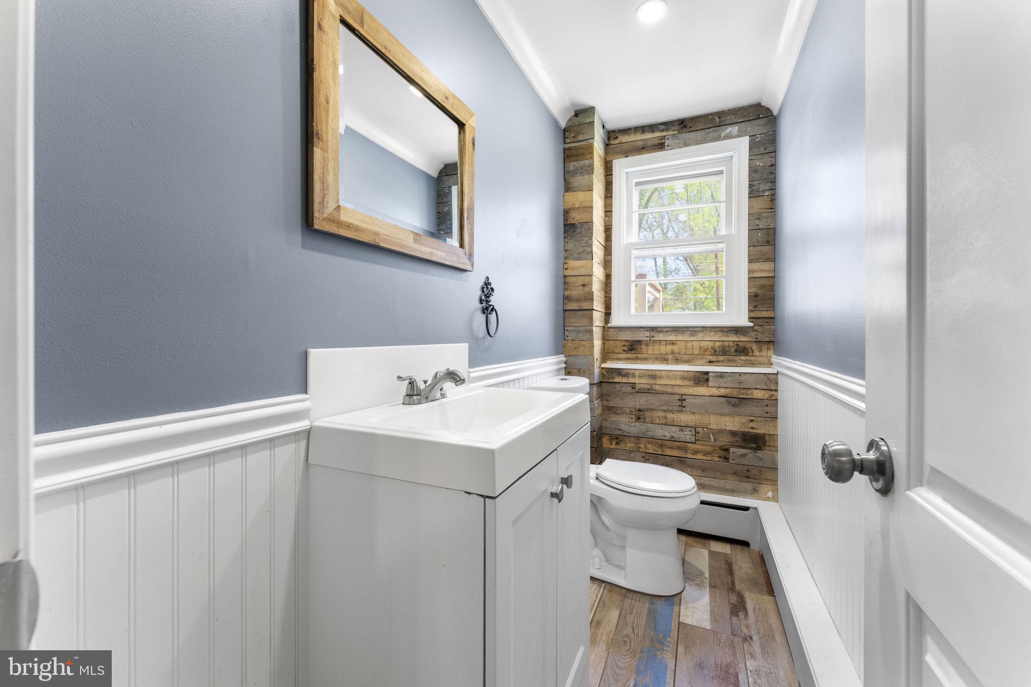 PAOLI GARDENS - Residential