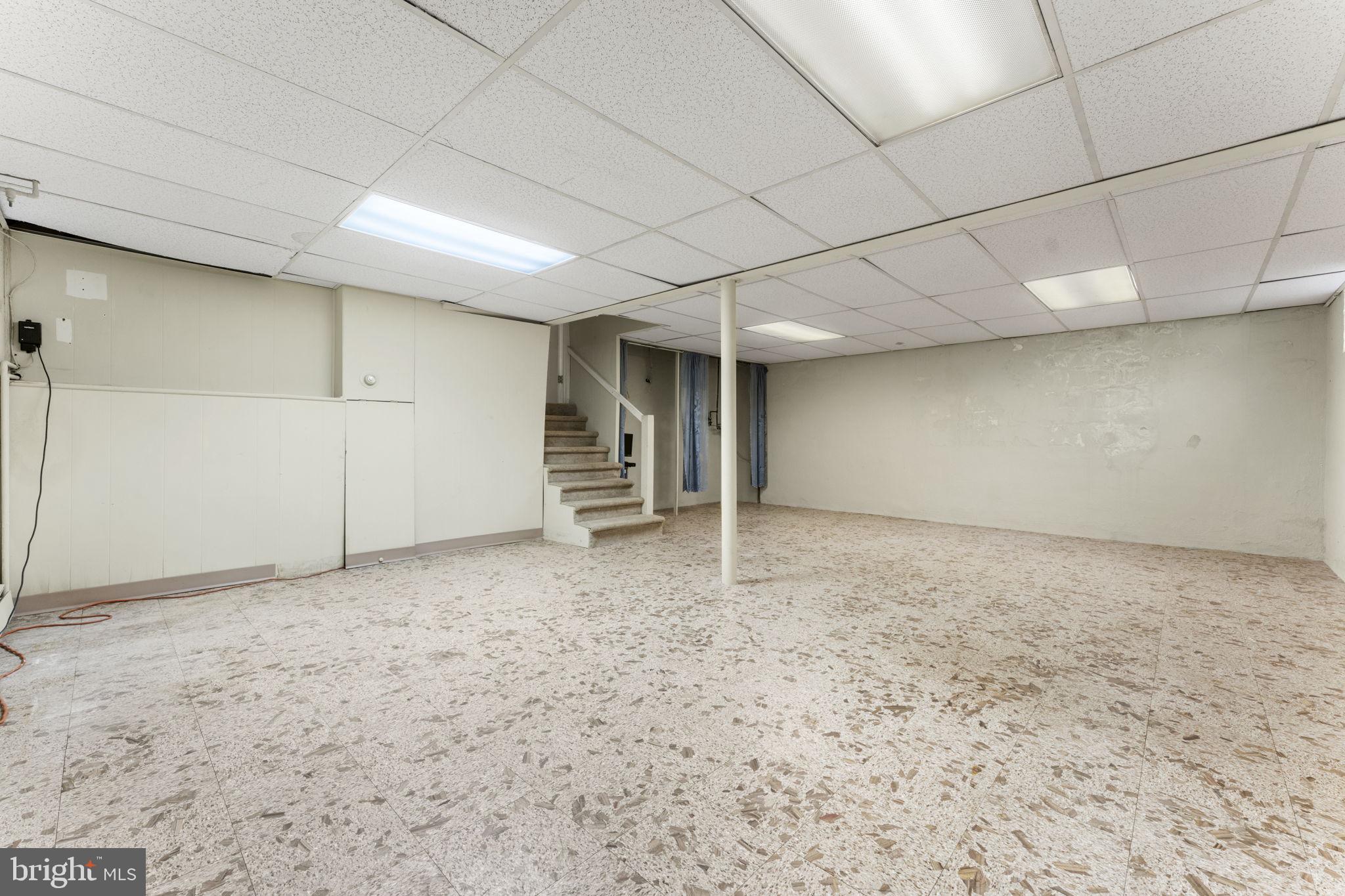 PAOLI GARDENS - Residential