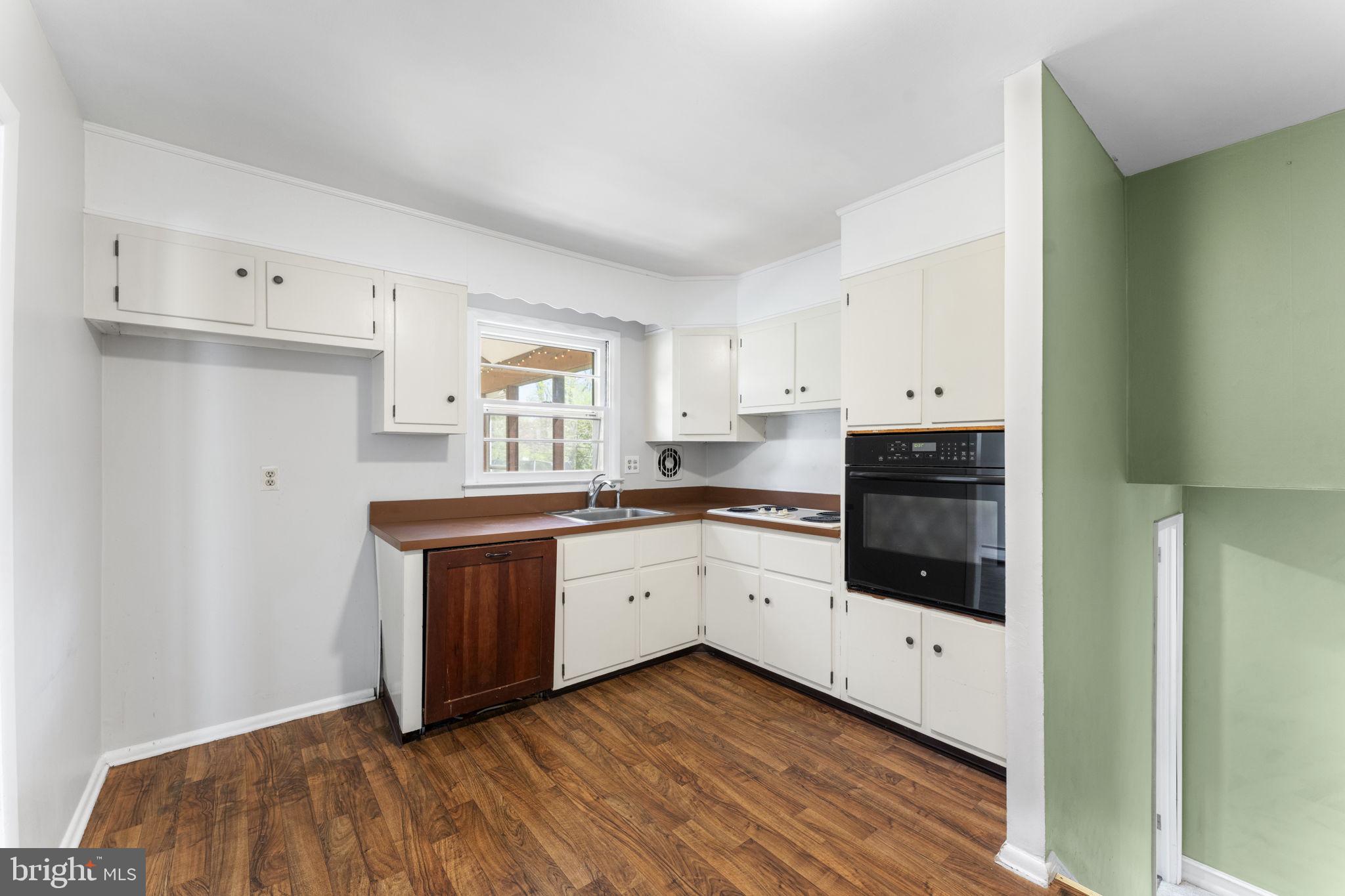 PAOLI GARDENS - Residential