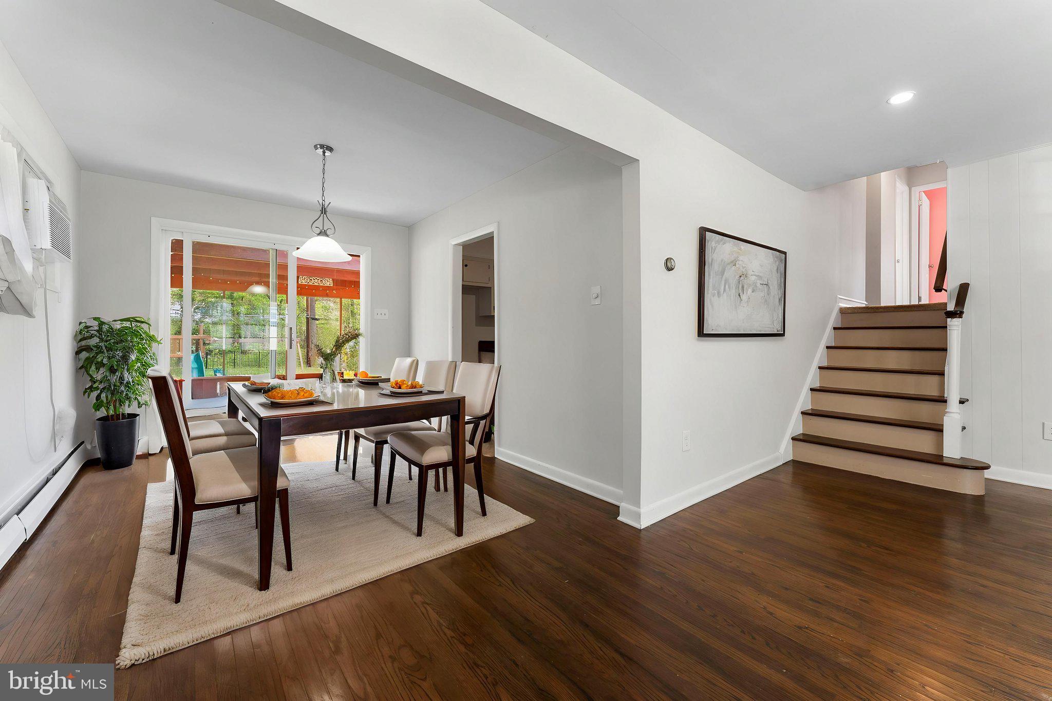 PAOLI GARDENS - Residential