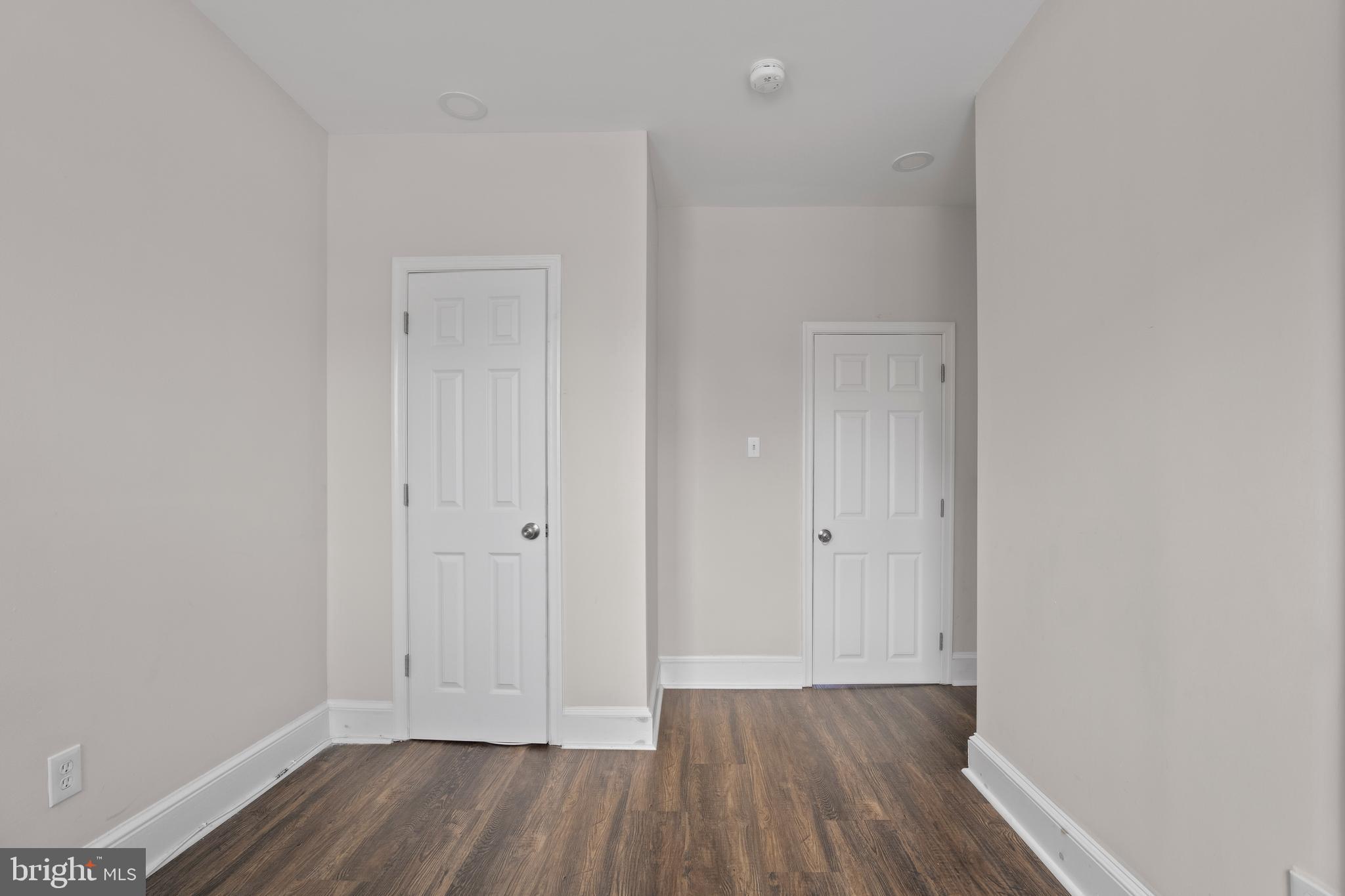 CHARLES VILLAGE - Residential Lease