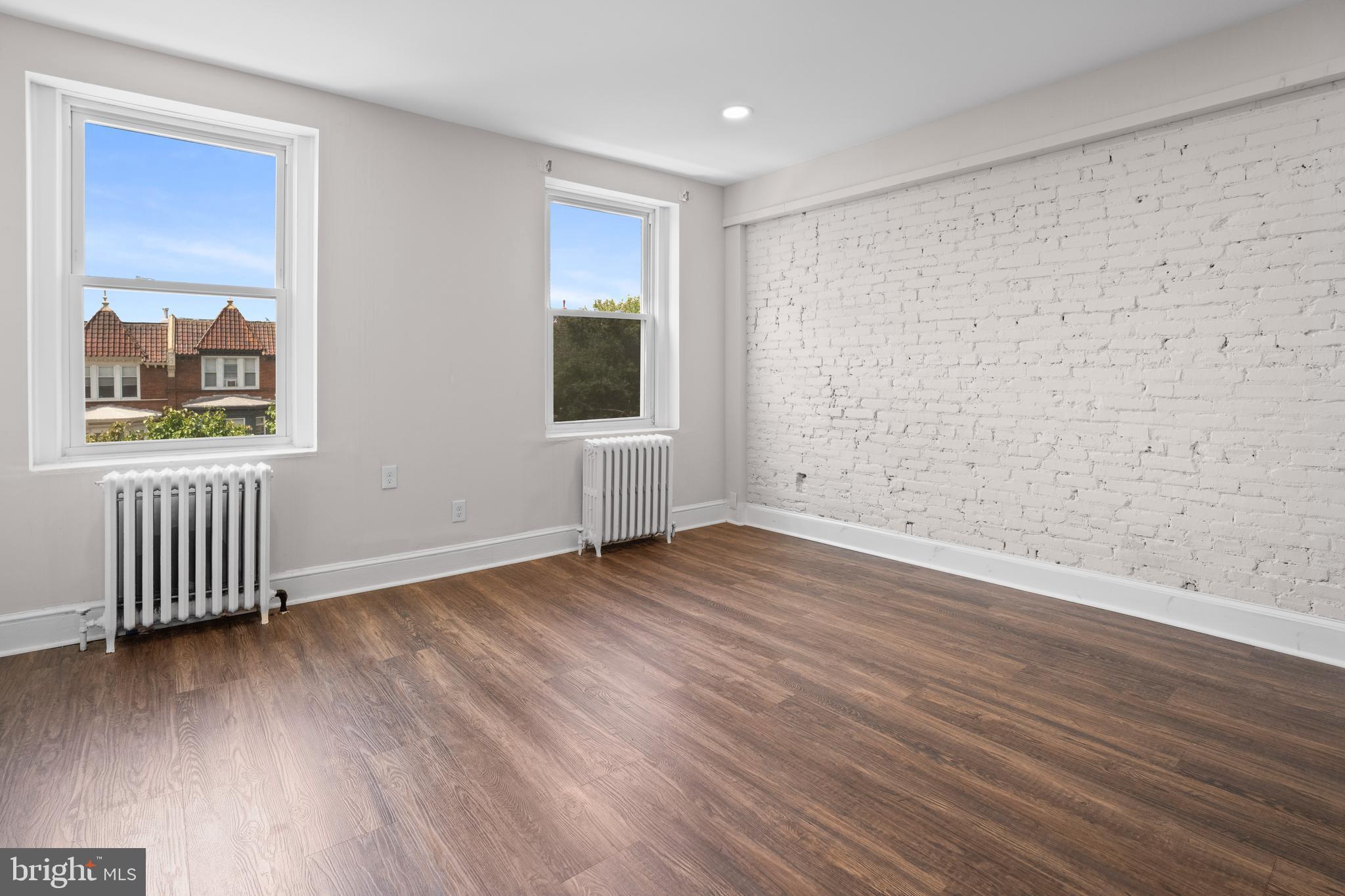 CHARLES VILLAGE - Residential Lease