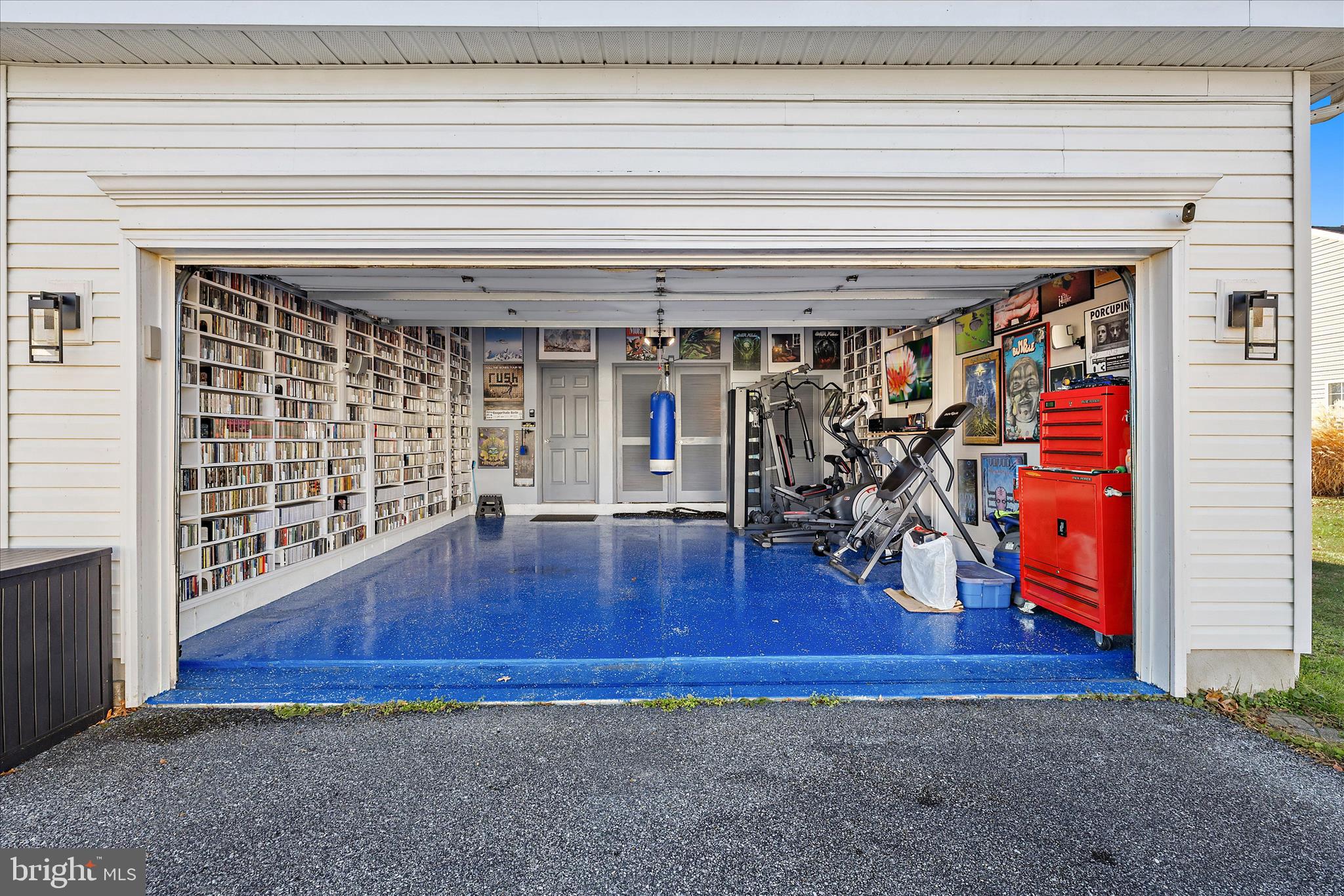 OAKMONT ESTATES - Residential