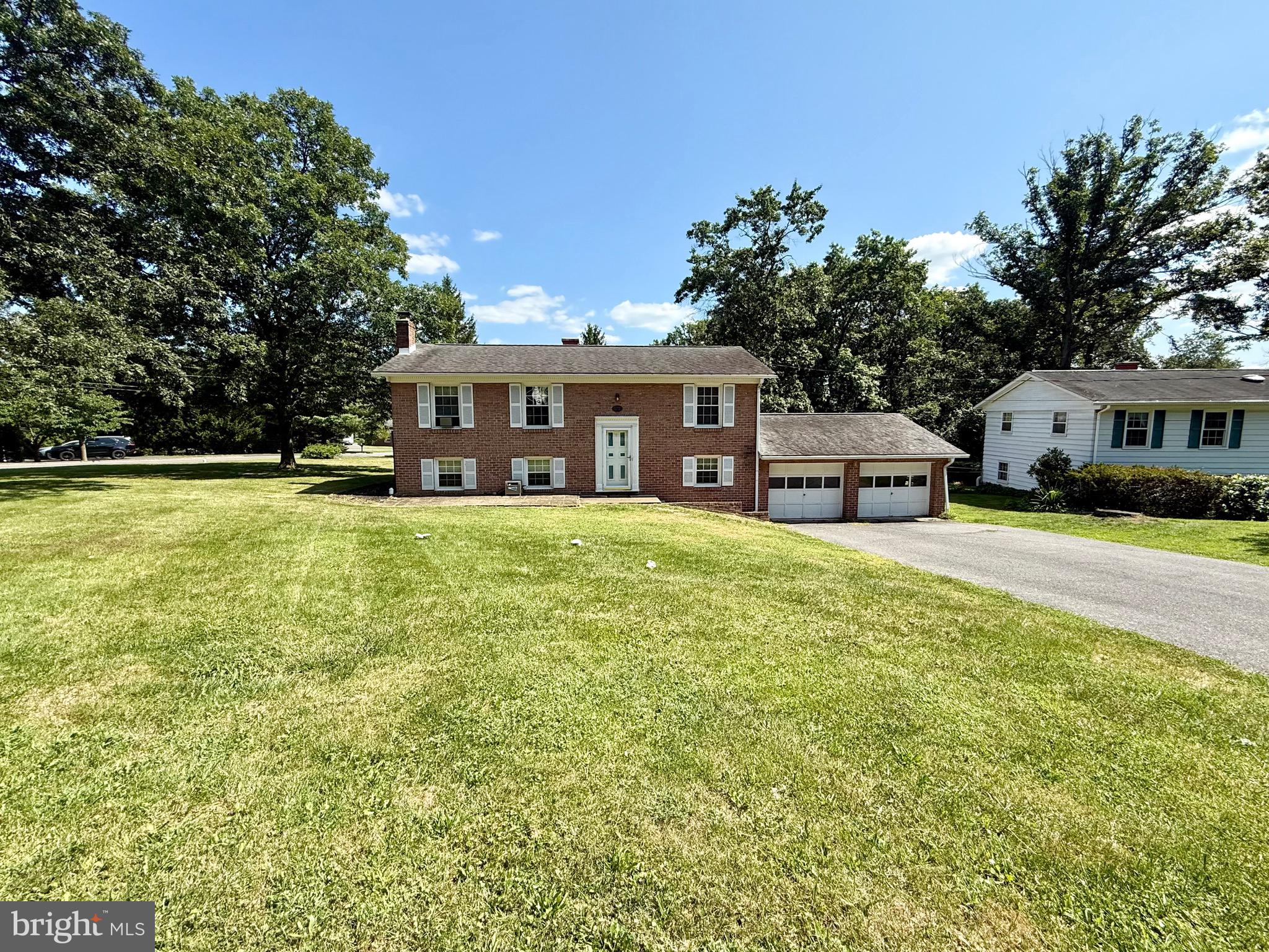 15700 ACORN CT