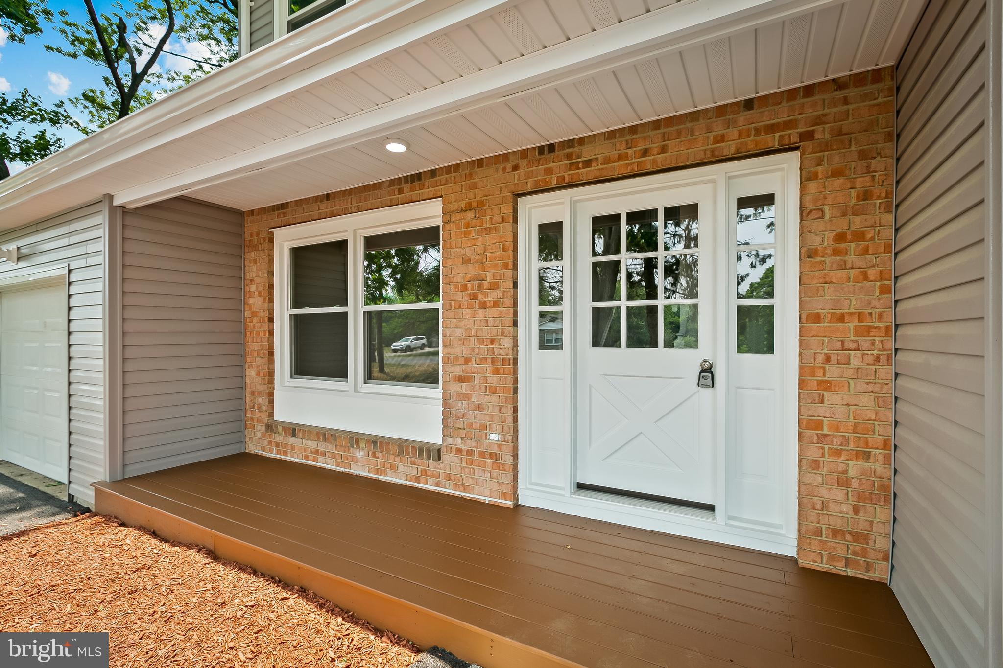 RANDOM HEIGHTS - Residential