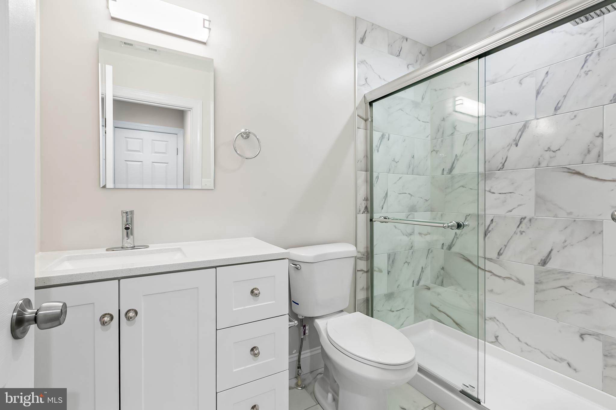 RANDOM HEIGHTS - Residential