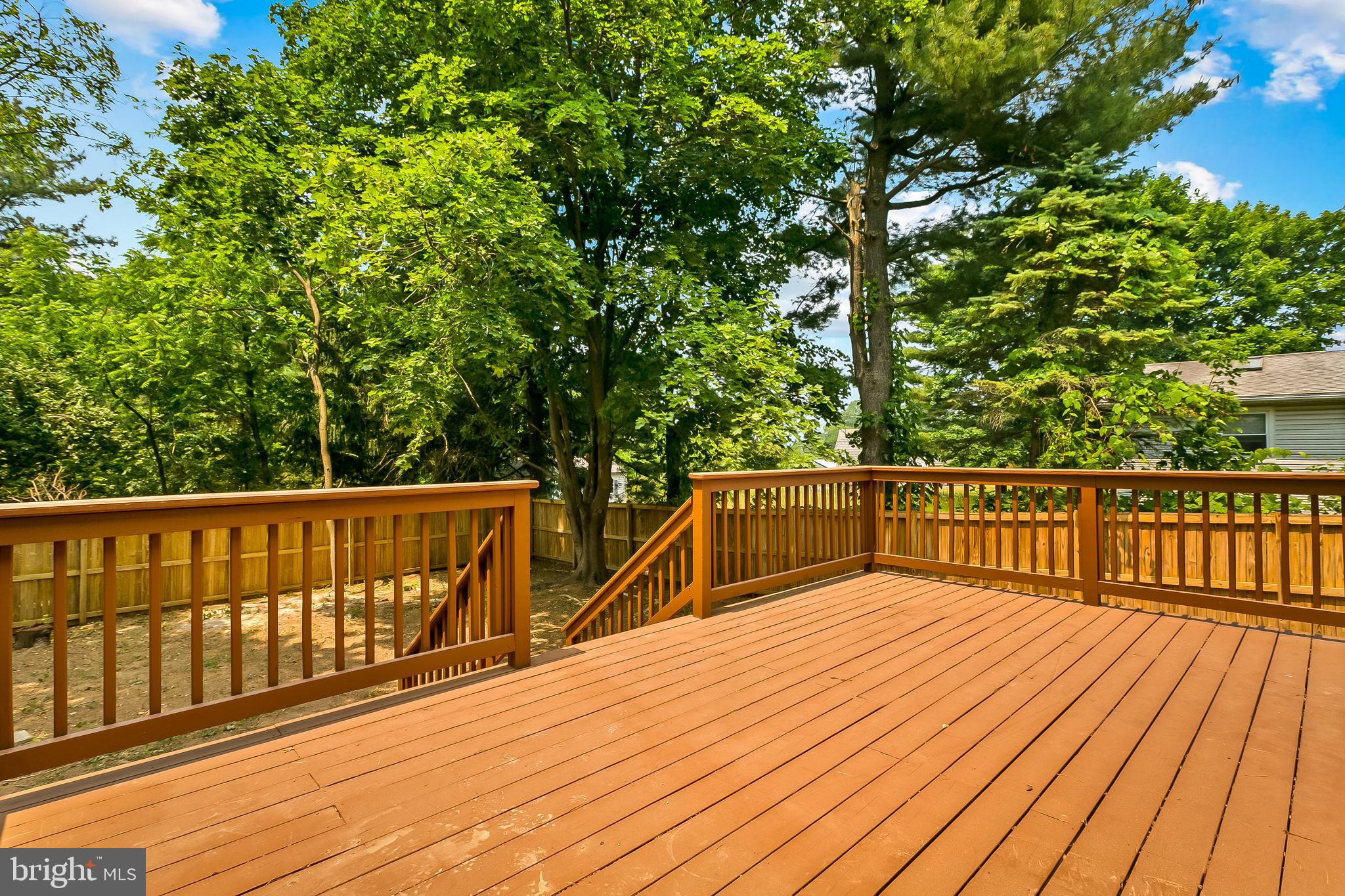 RANDOM HEIGHTS - Residential