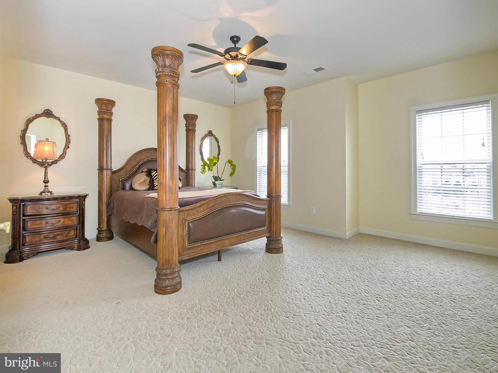 ADAMSTOWN COMMONS - Residential