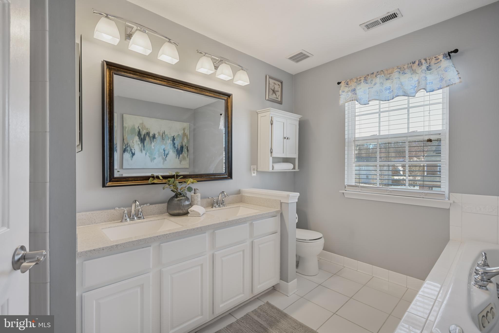 MOORES ORCHARD - Residential