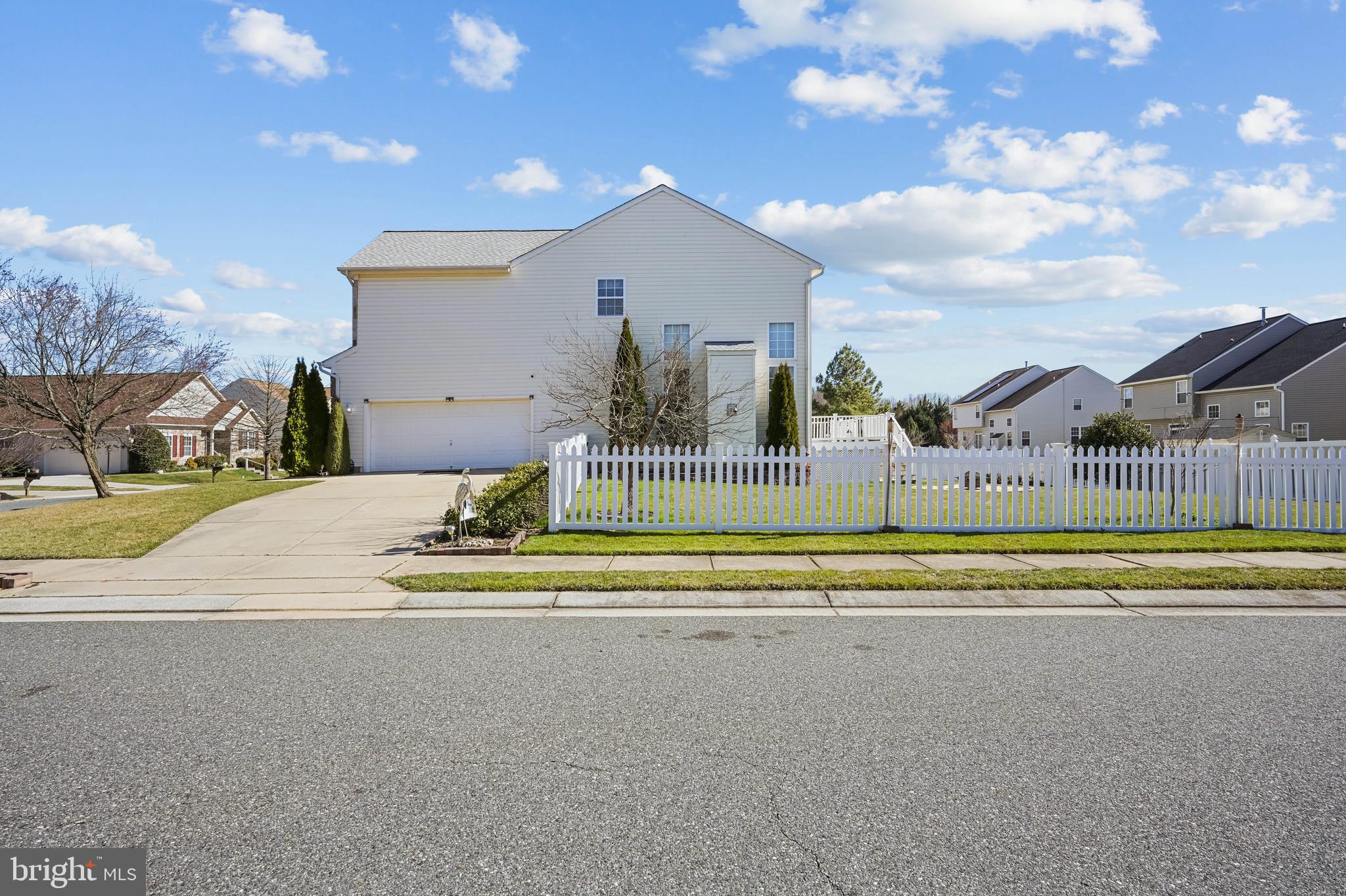 MOORES ORCHARD - Residential